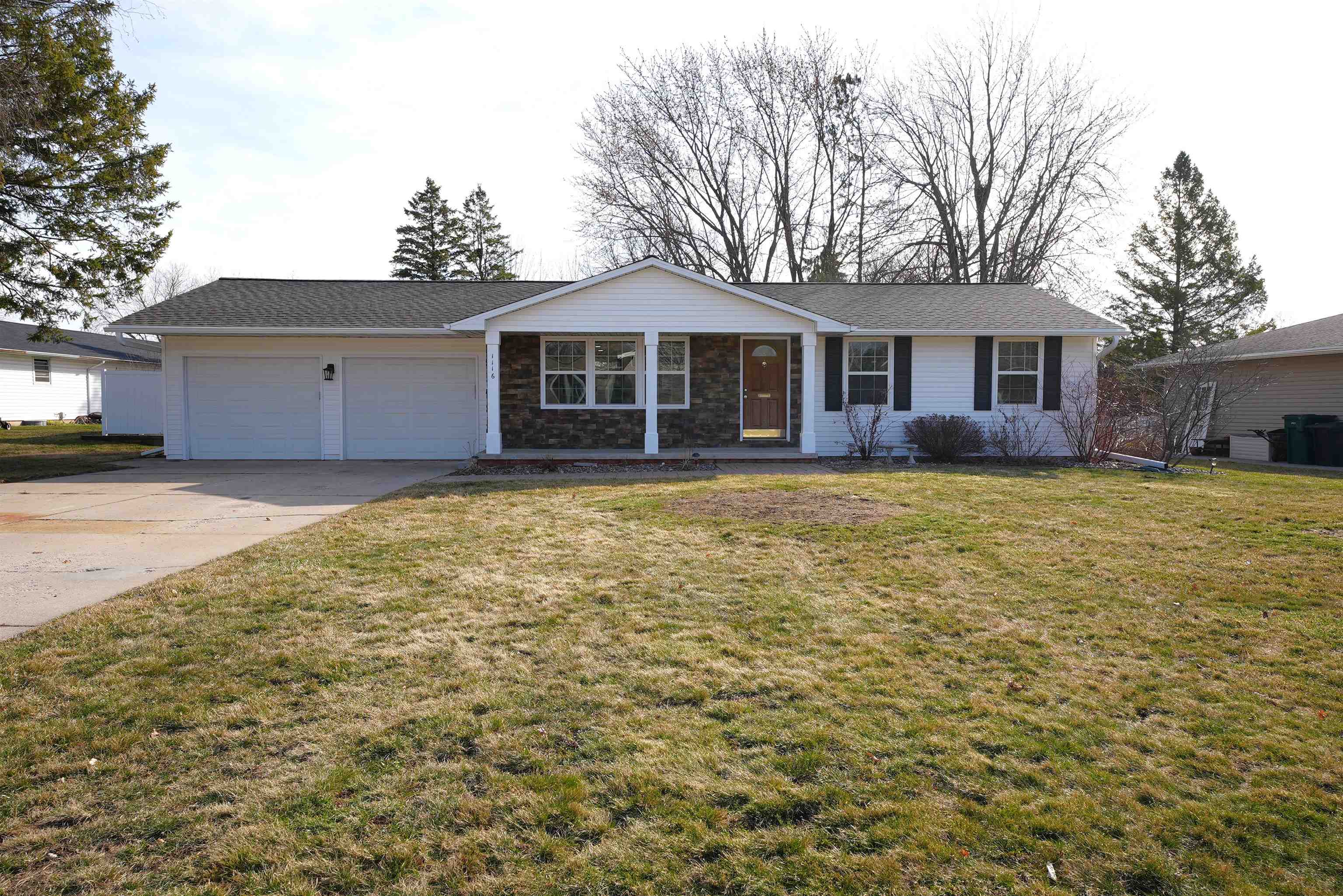 1116 Anchor Drive Property Photo 1
