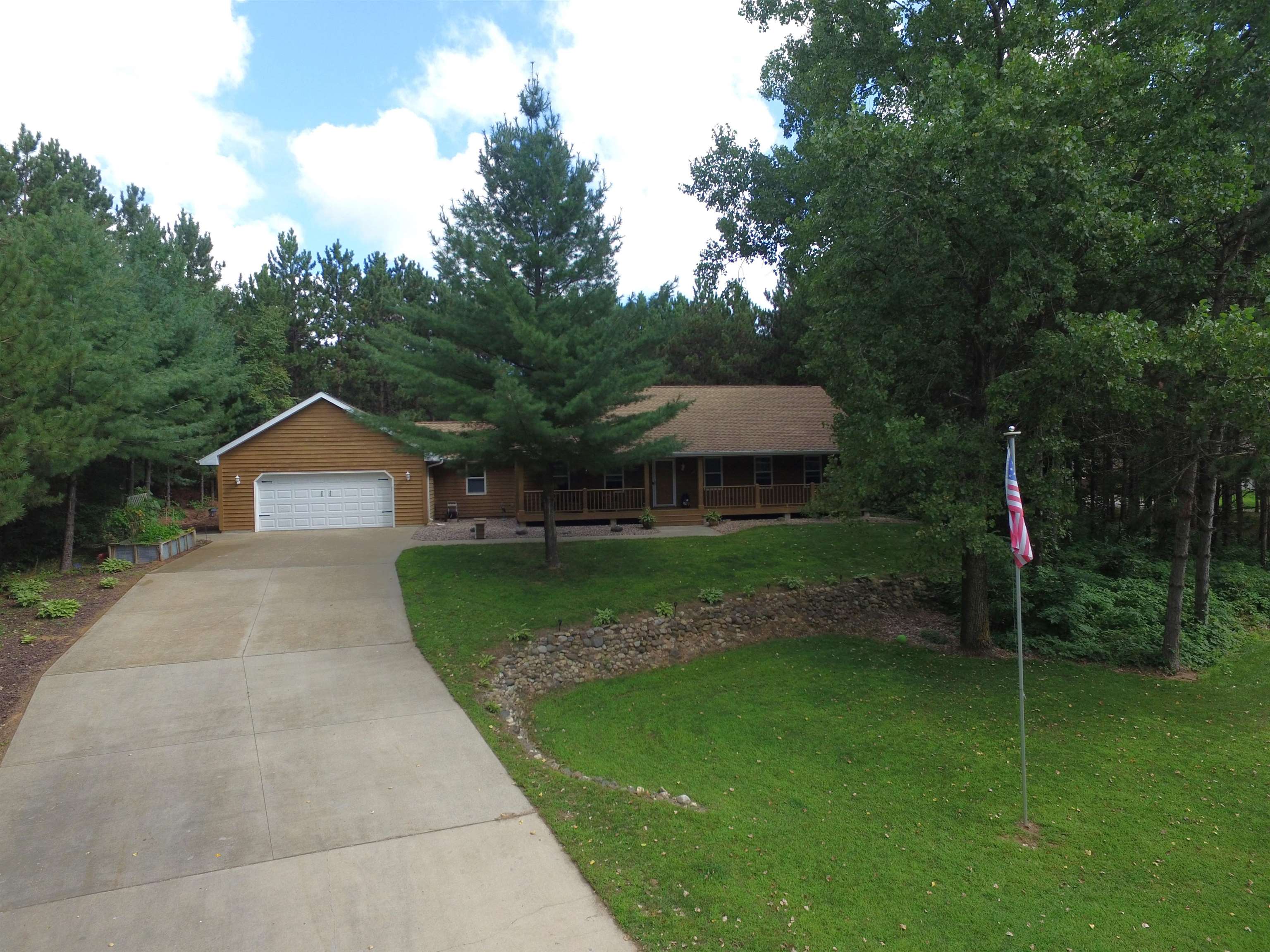 178 Beaumier Lane Property Photo 1