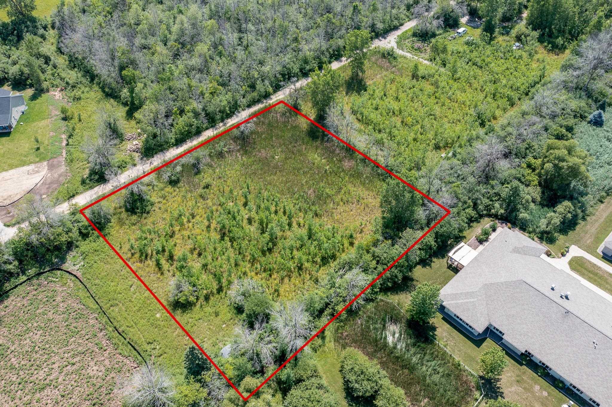 Wittmann Drive Property Photo 1