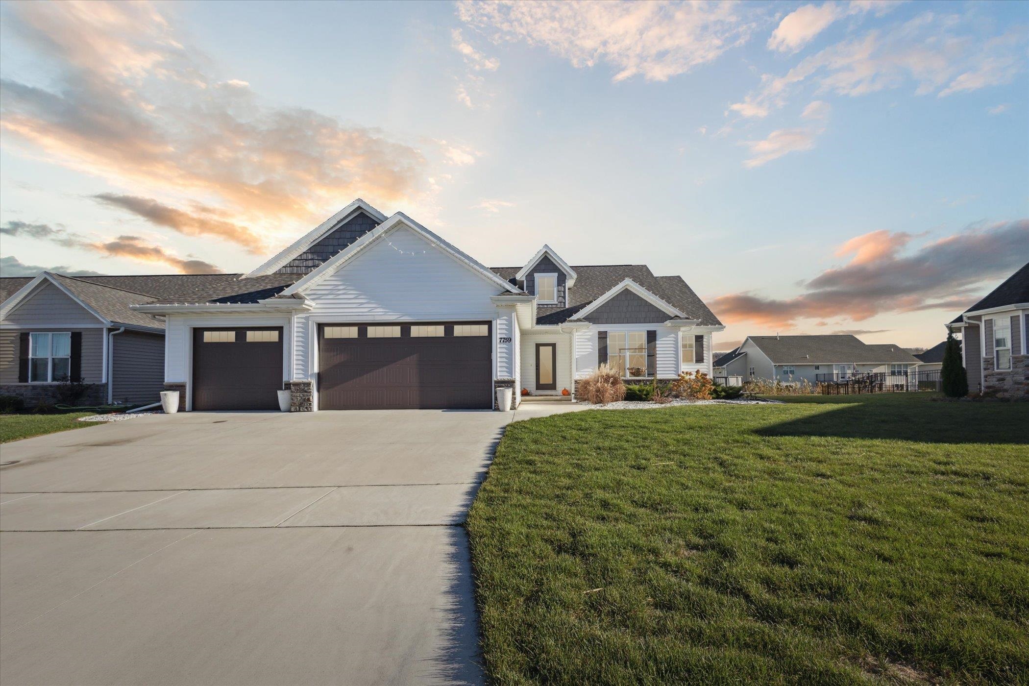 7759 Sunstone Court Property Photo 1
