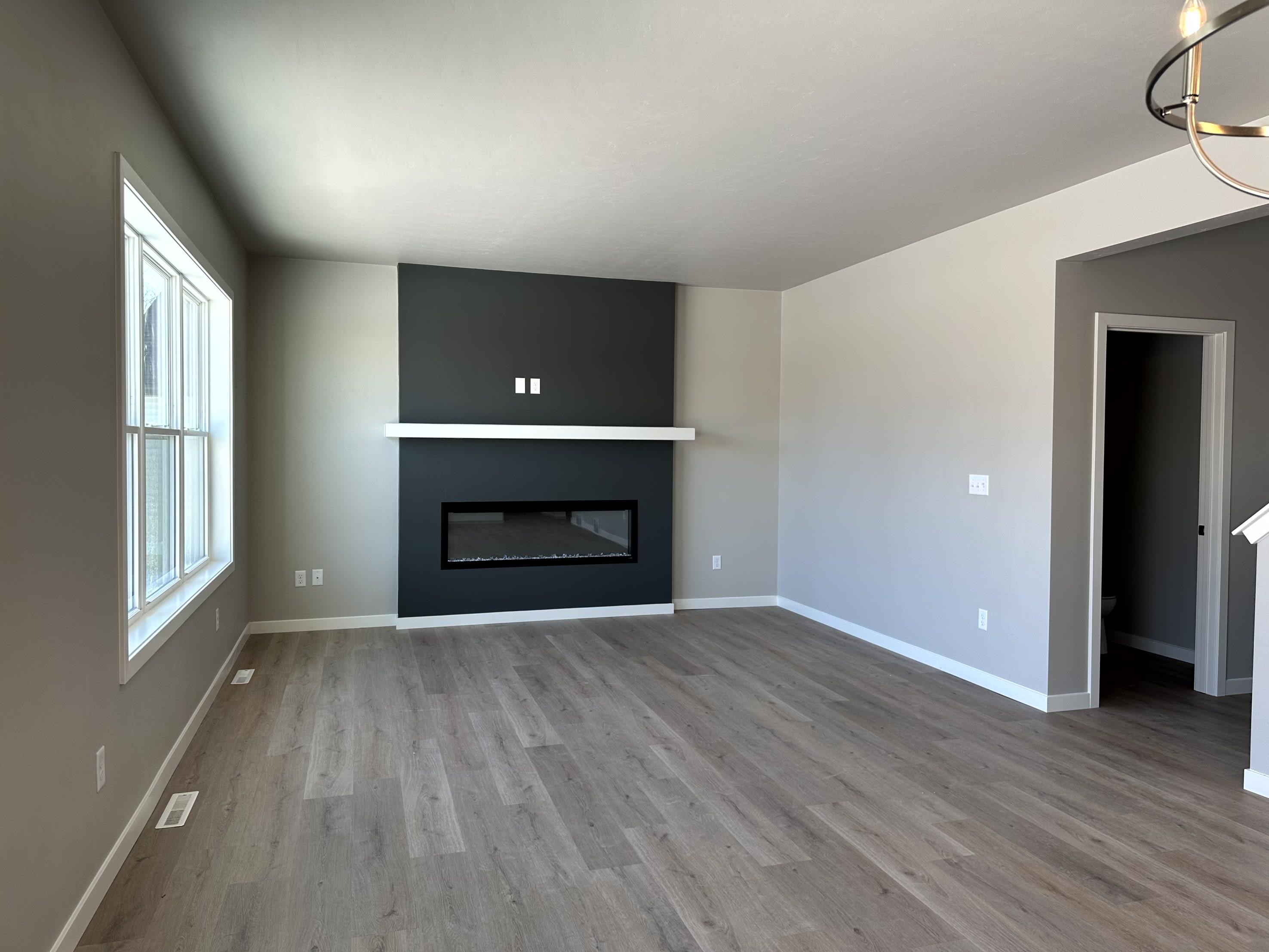 1450 Crossroads Drive Property Photo 8