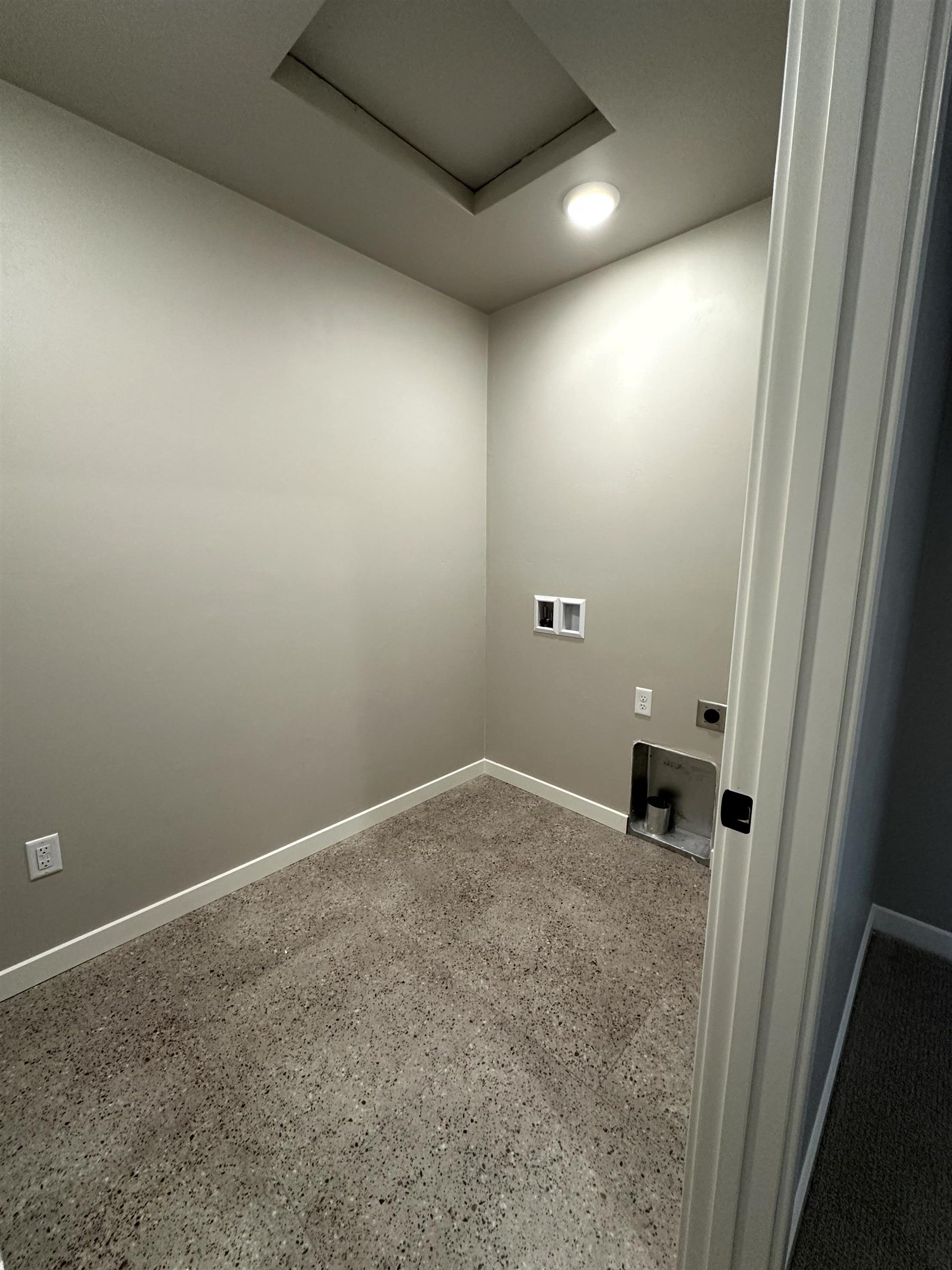1450 Crossroads Drive Property Photo 23