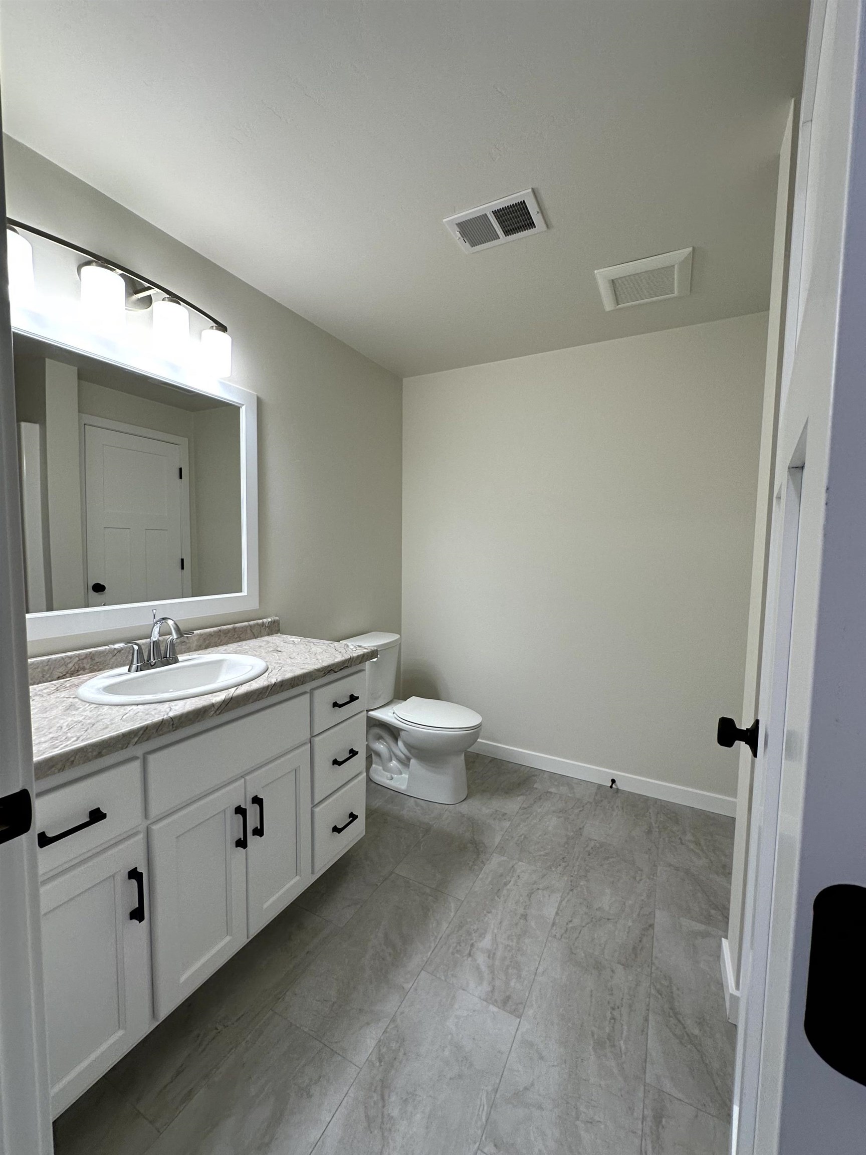 1438 Crossroads Drive Property Photo 22