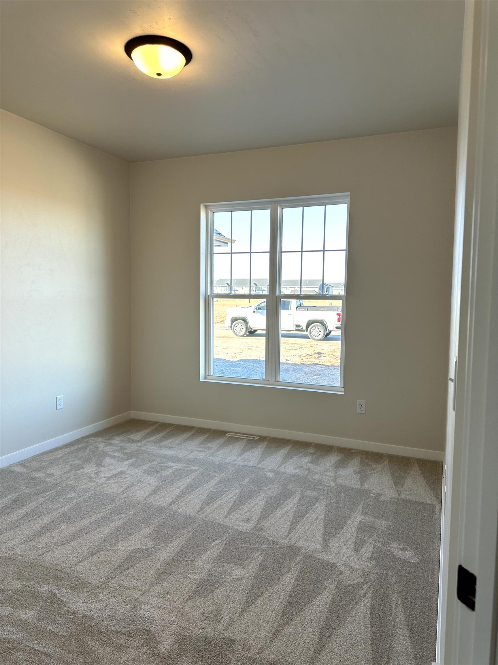 1432 Crossroads Drive Property Photo 11
