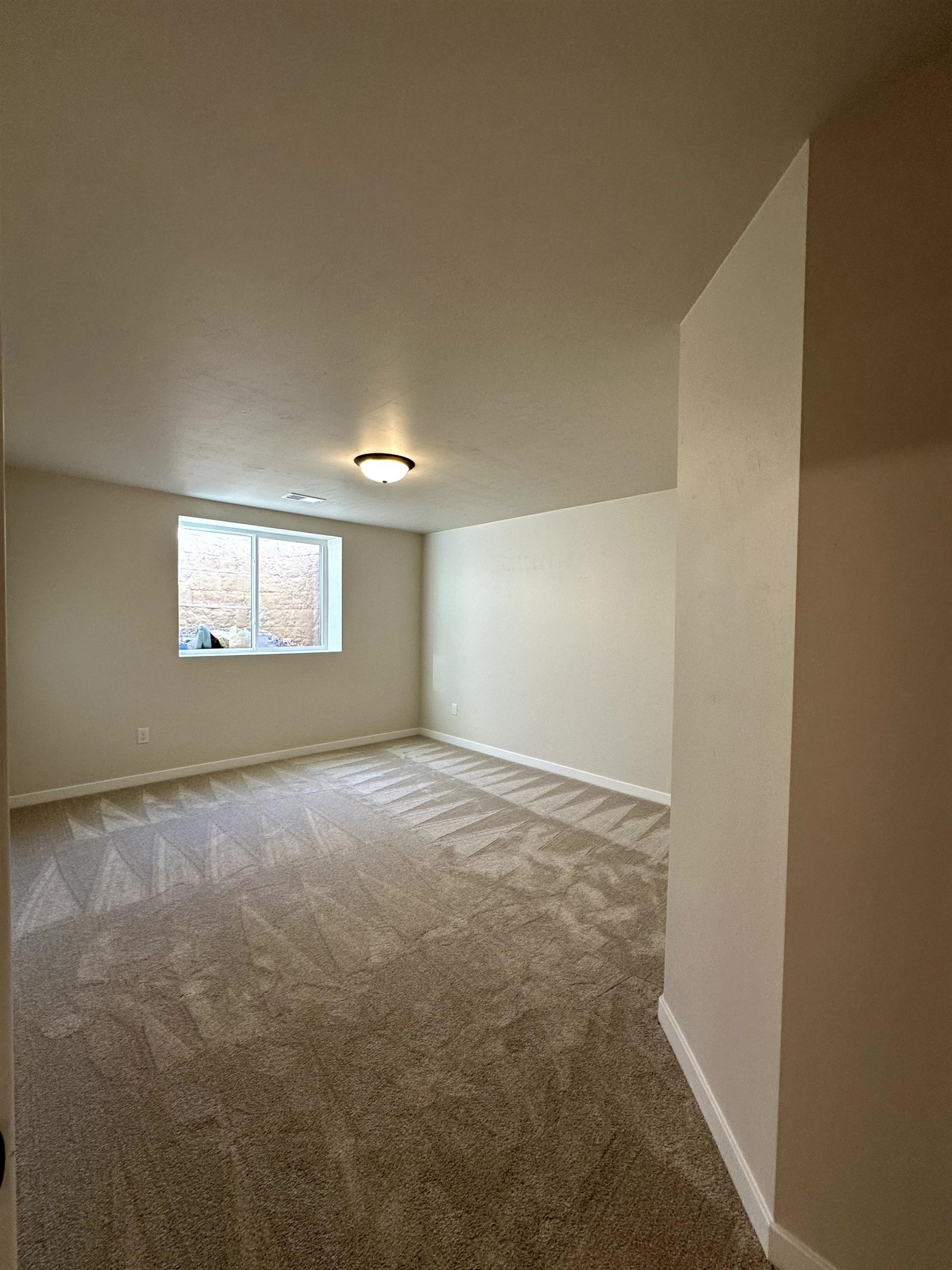 1432 Crossroads Drive Property Photo 16
