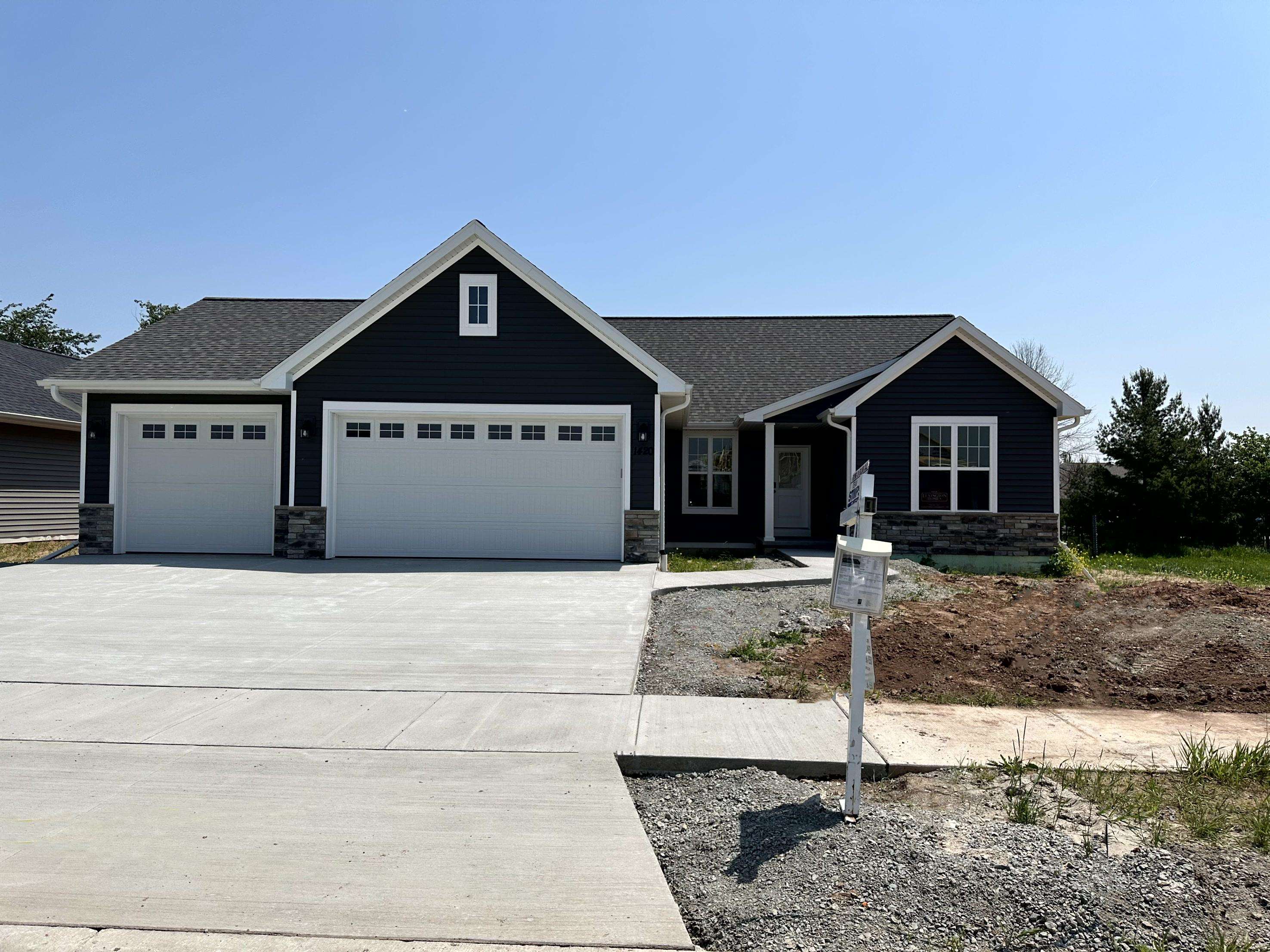 1420 Crossroads Drive Property Photo 1