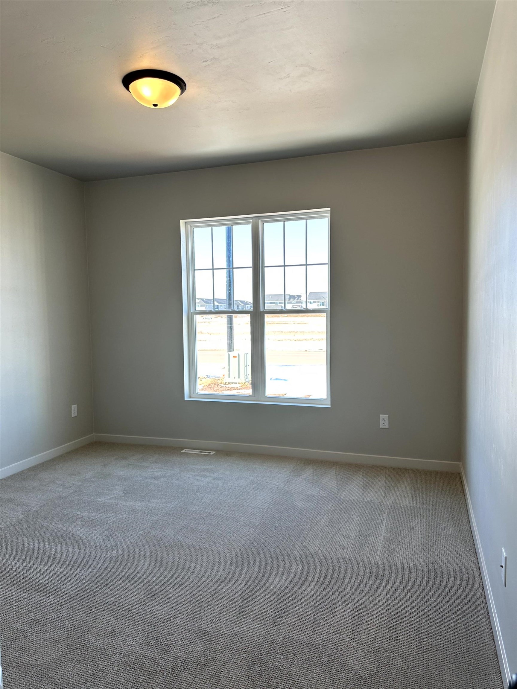 1420 Crossroads Drive Property Photo 17