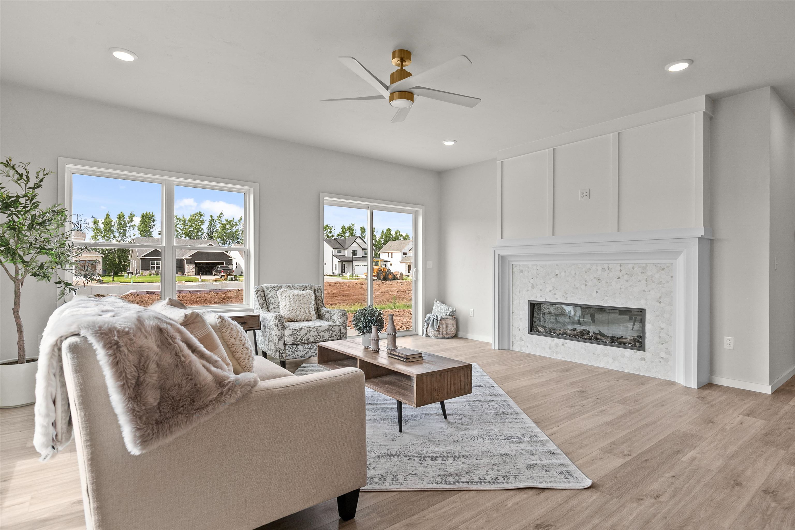 3687 Callalilly Lane Property Photo 4