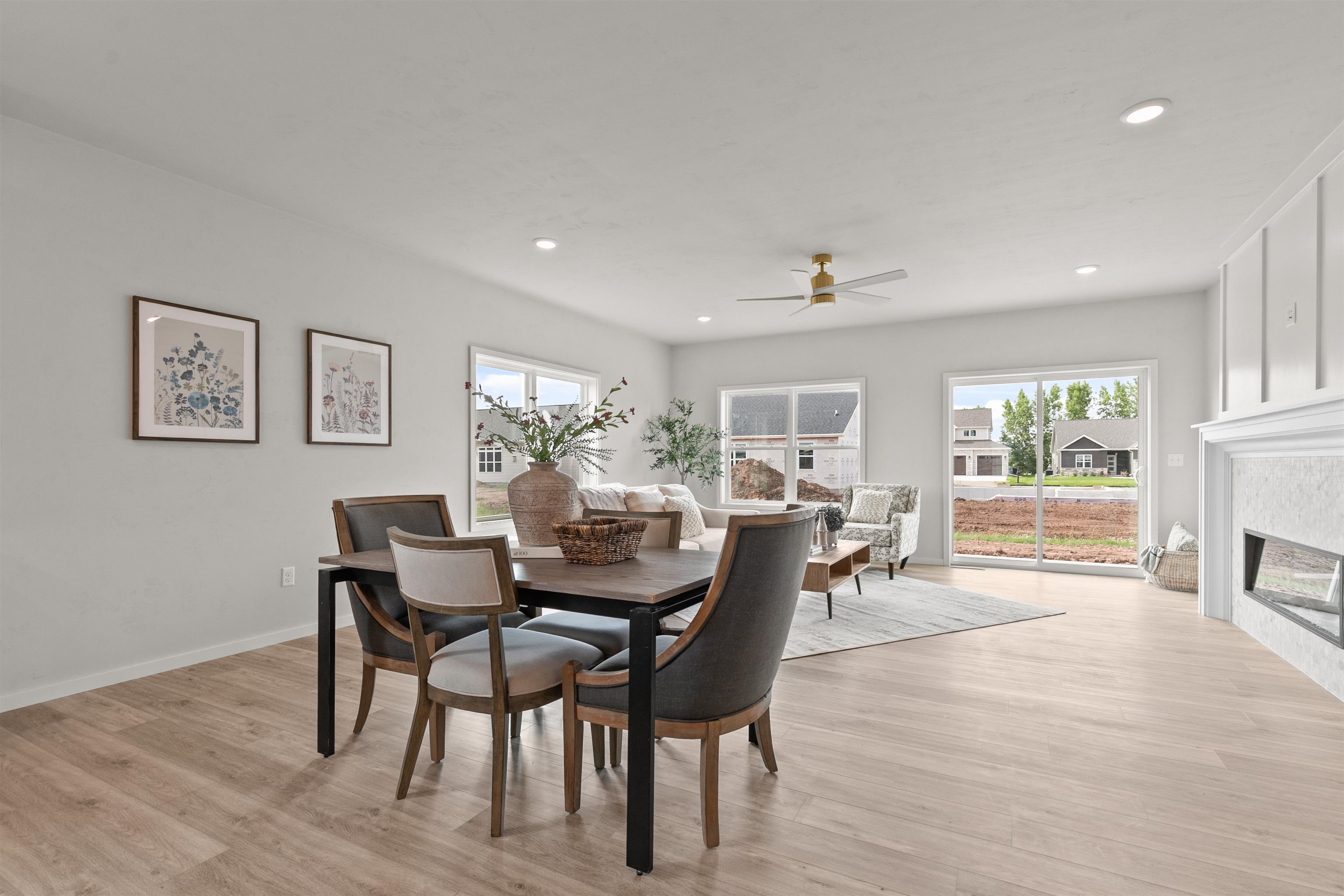 3687 Callalilly Lane Property Photo 5