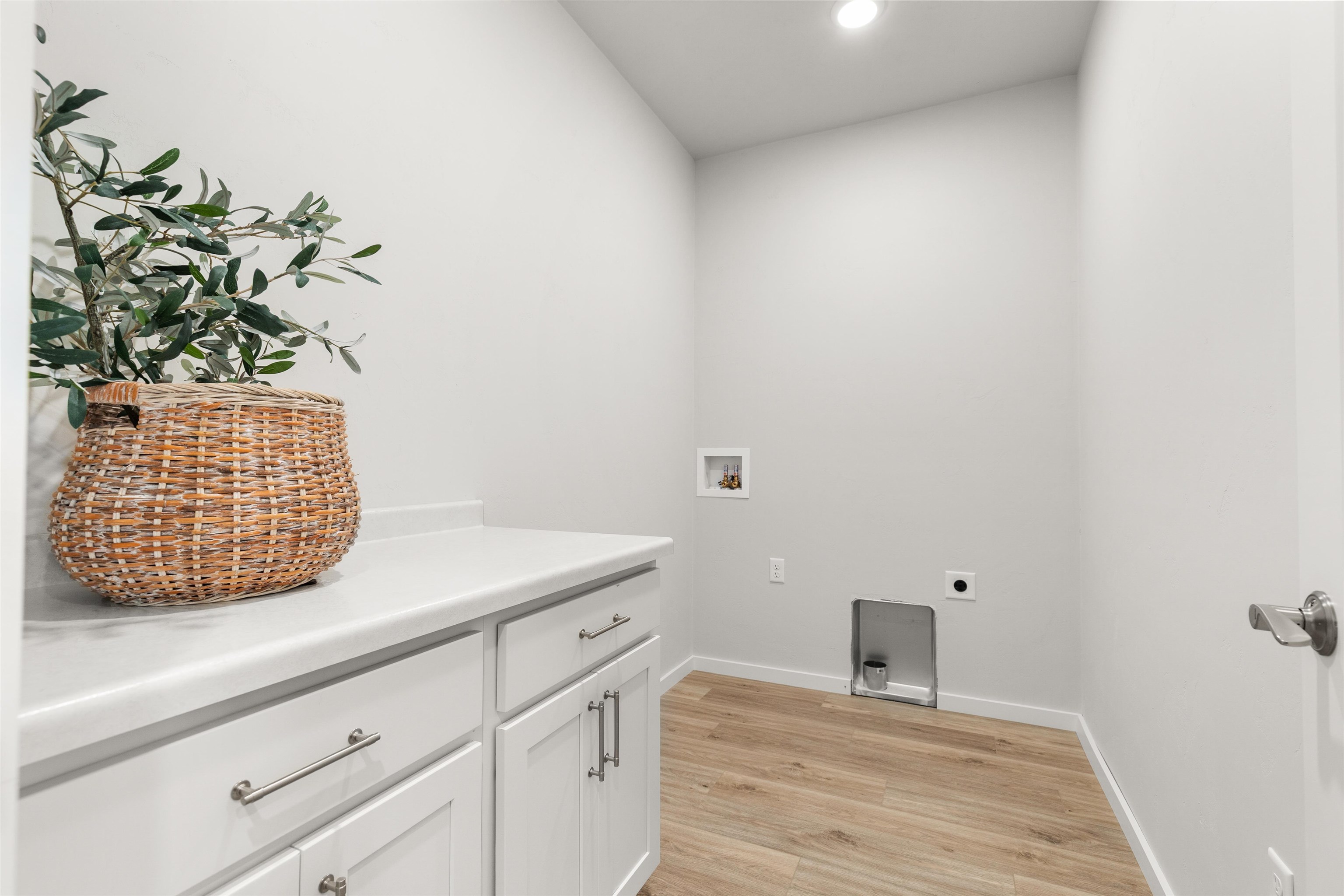 3687 Callalilly Lane Property Photo 17