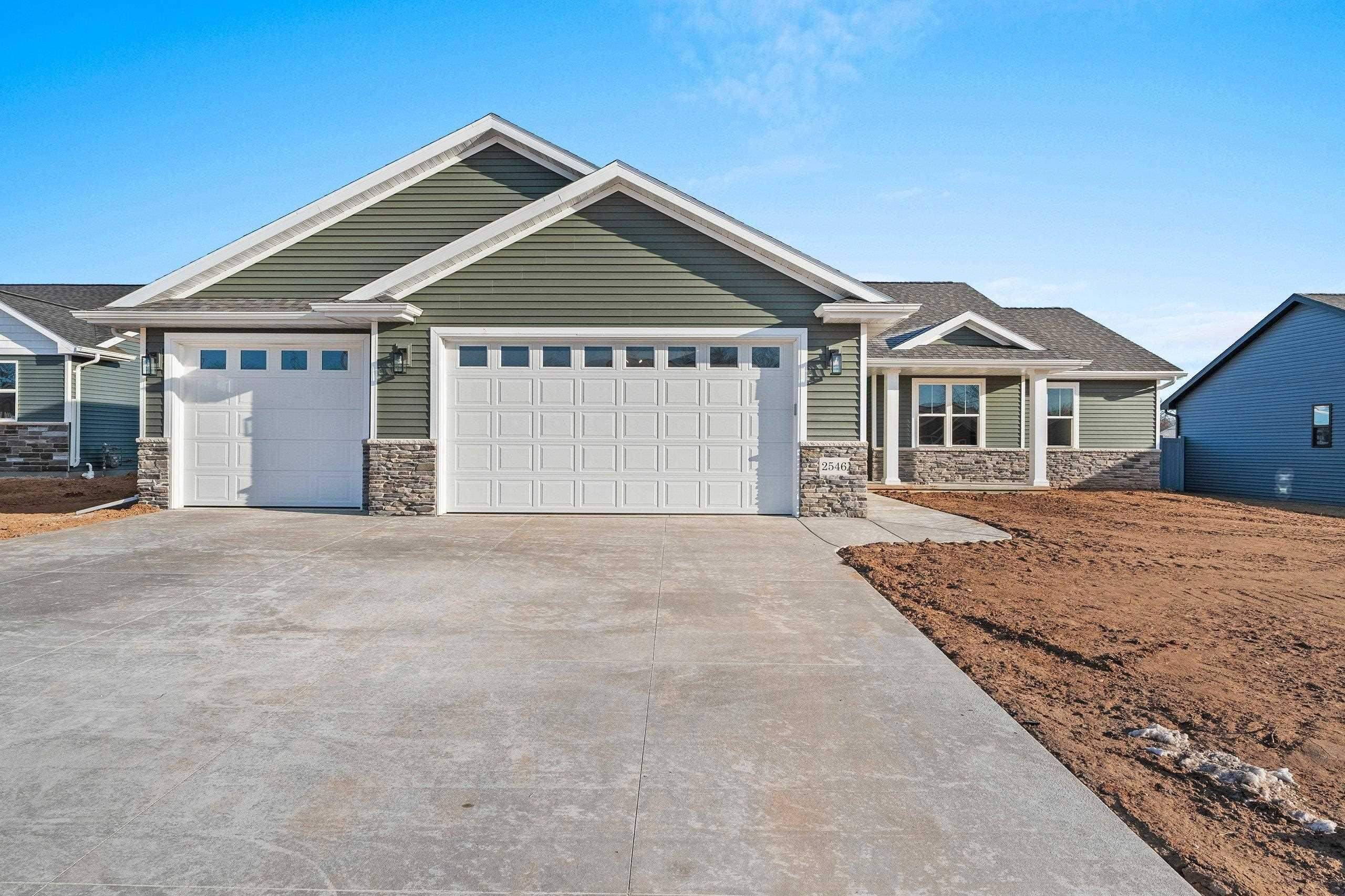 2573 S STELLITA Circle Property Photo 1