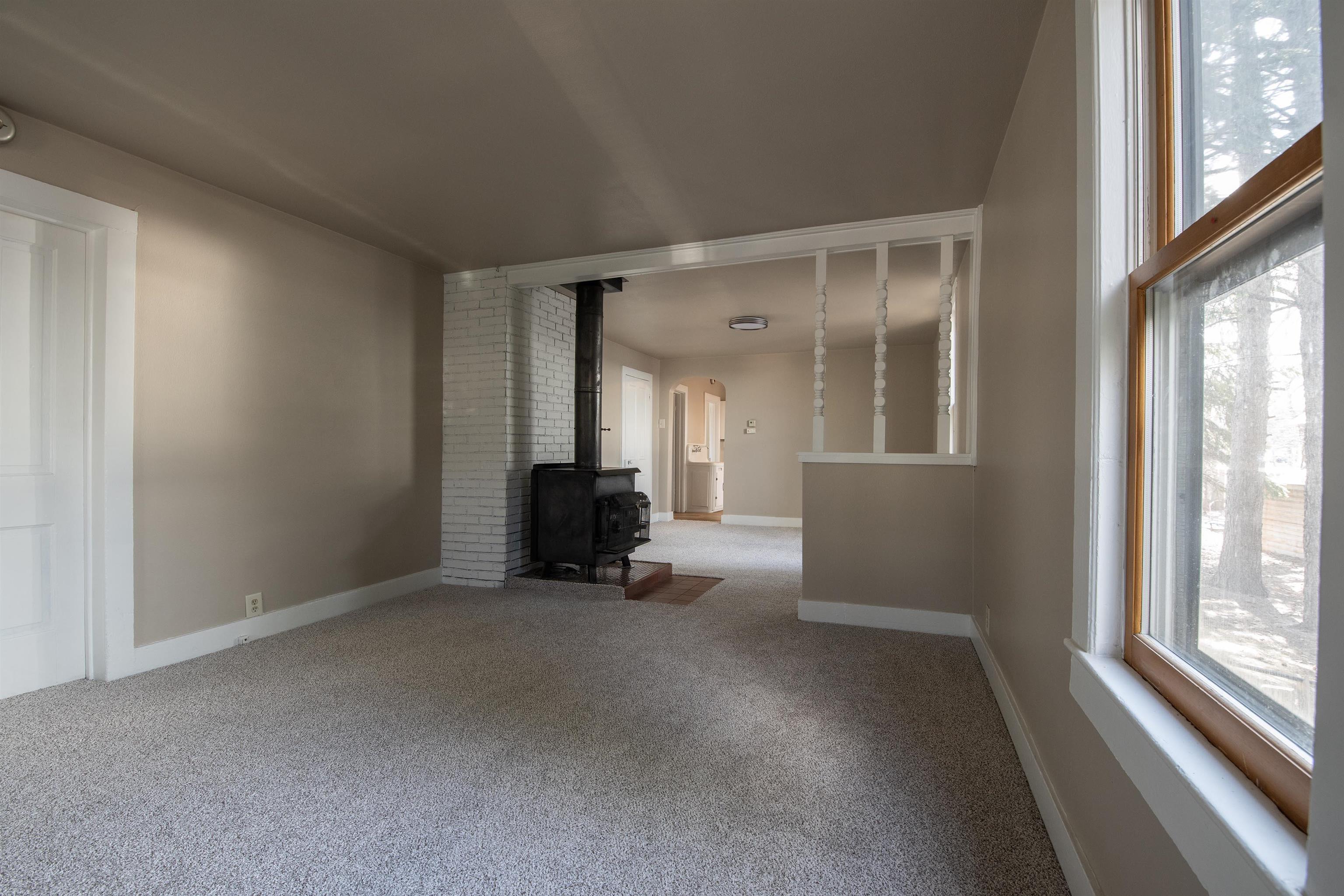 609 10th Avenue Property Photo 14