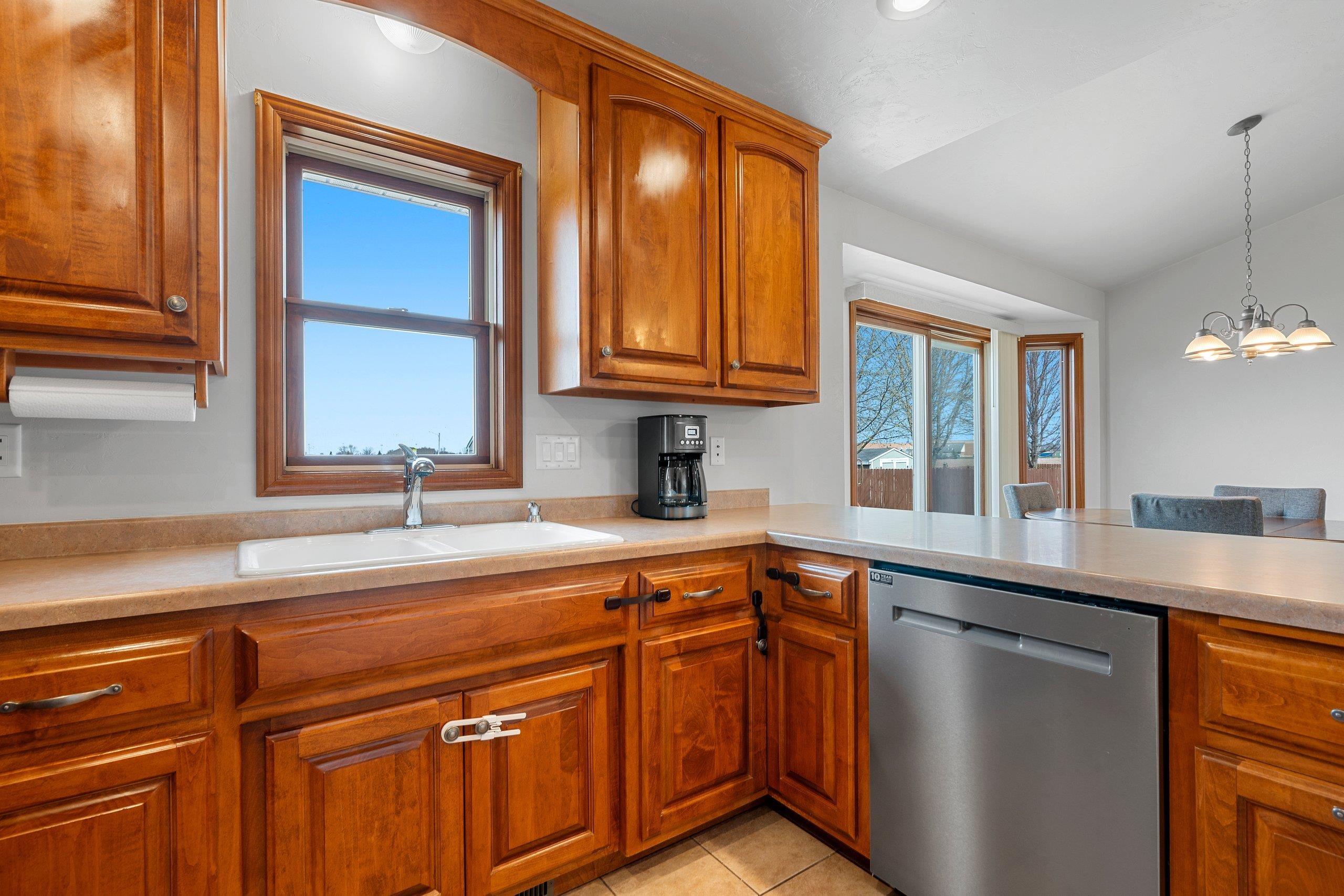 103 Norman Lane Property Photo 8