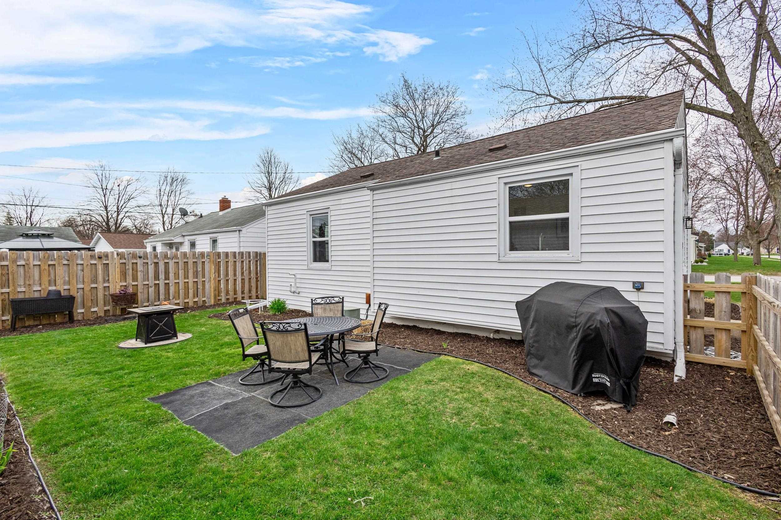 1202 8th Street Property Photo 24