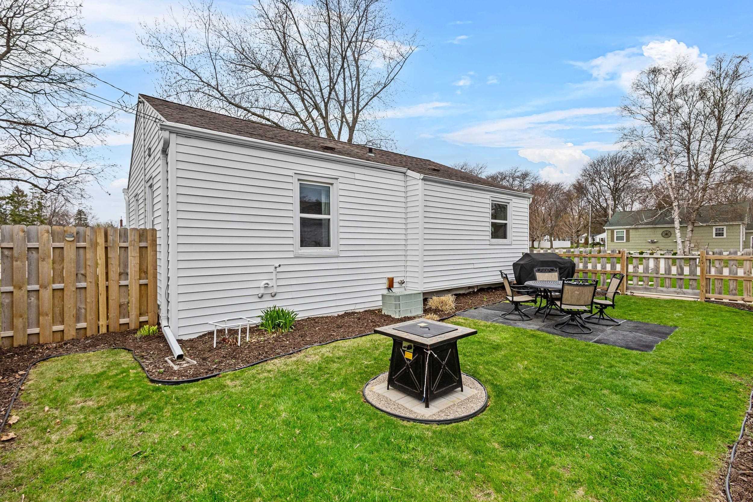 1202 8th Street Property Photo 26