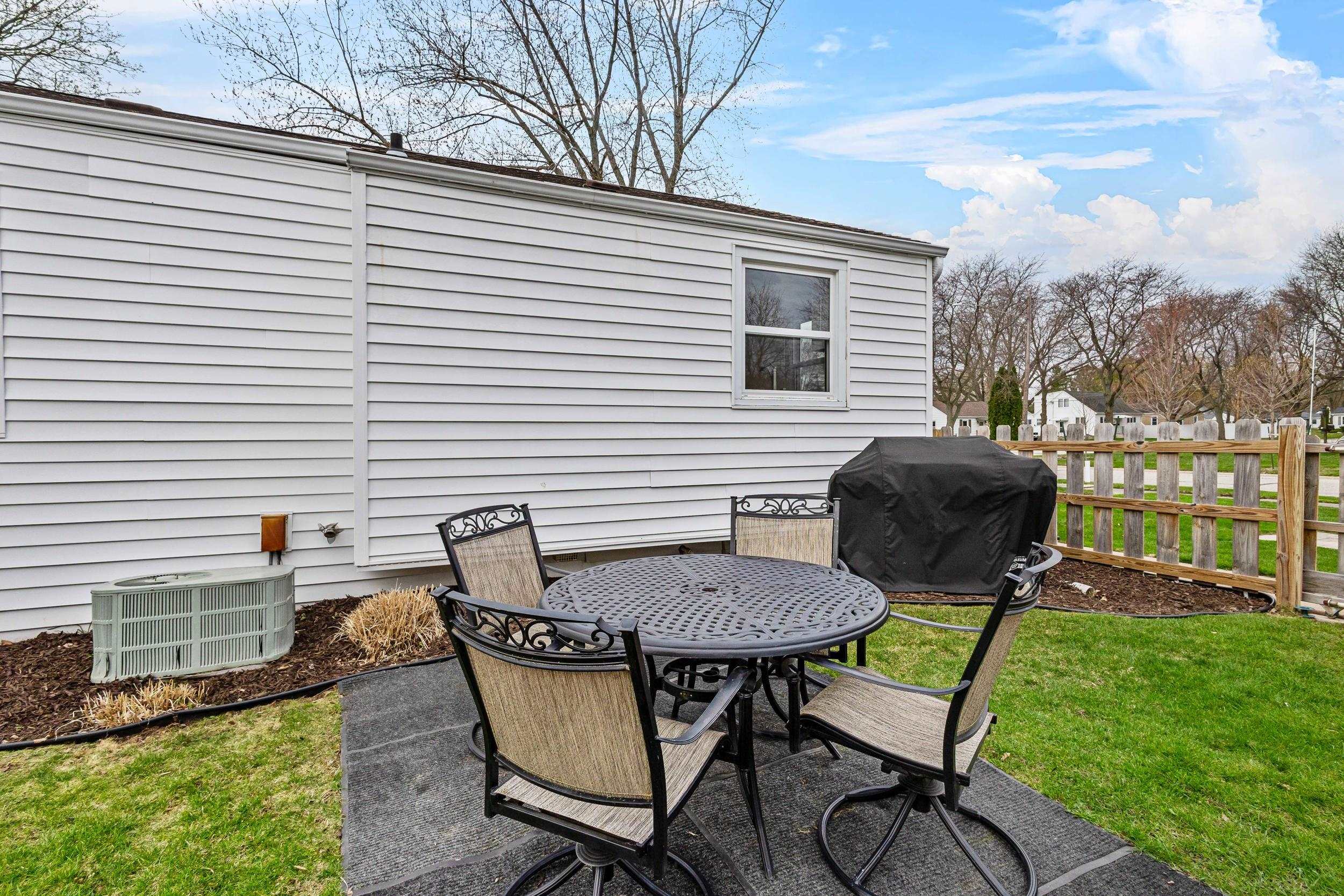 1202 8th Street Property Photo 29