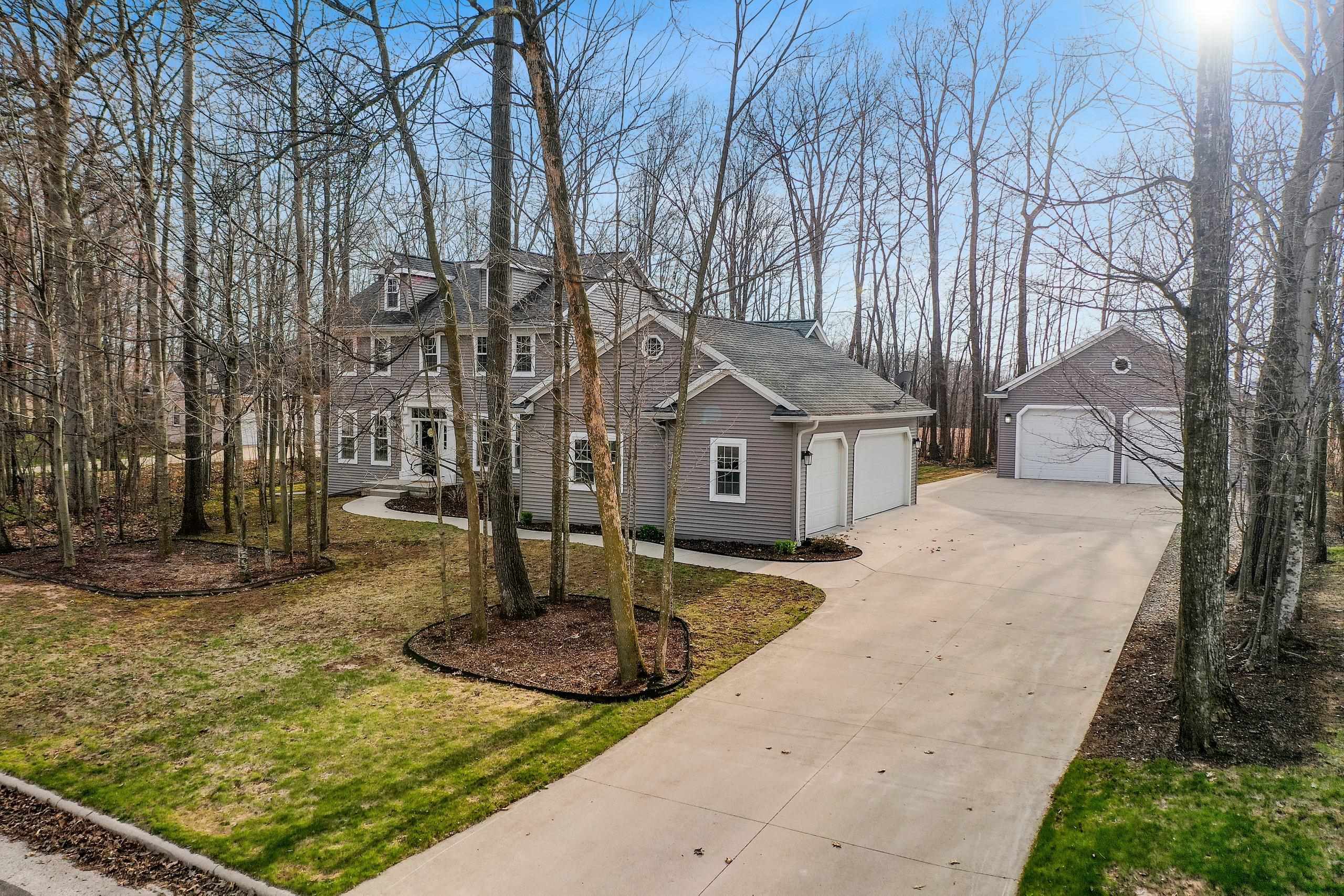 1881 DEER TRAIL Court Property Photo 1