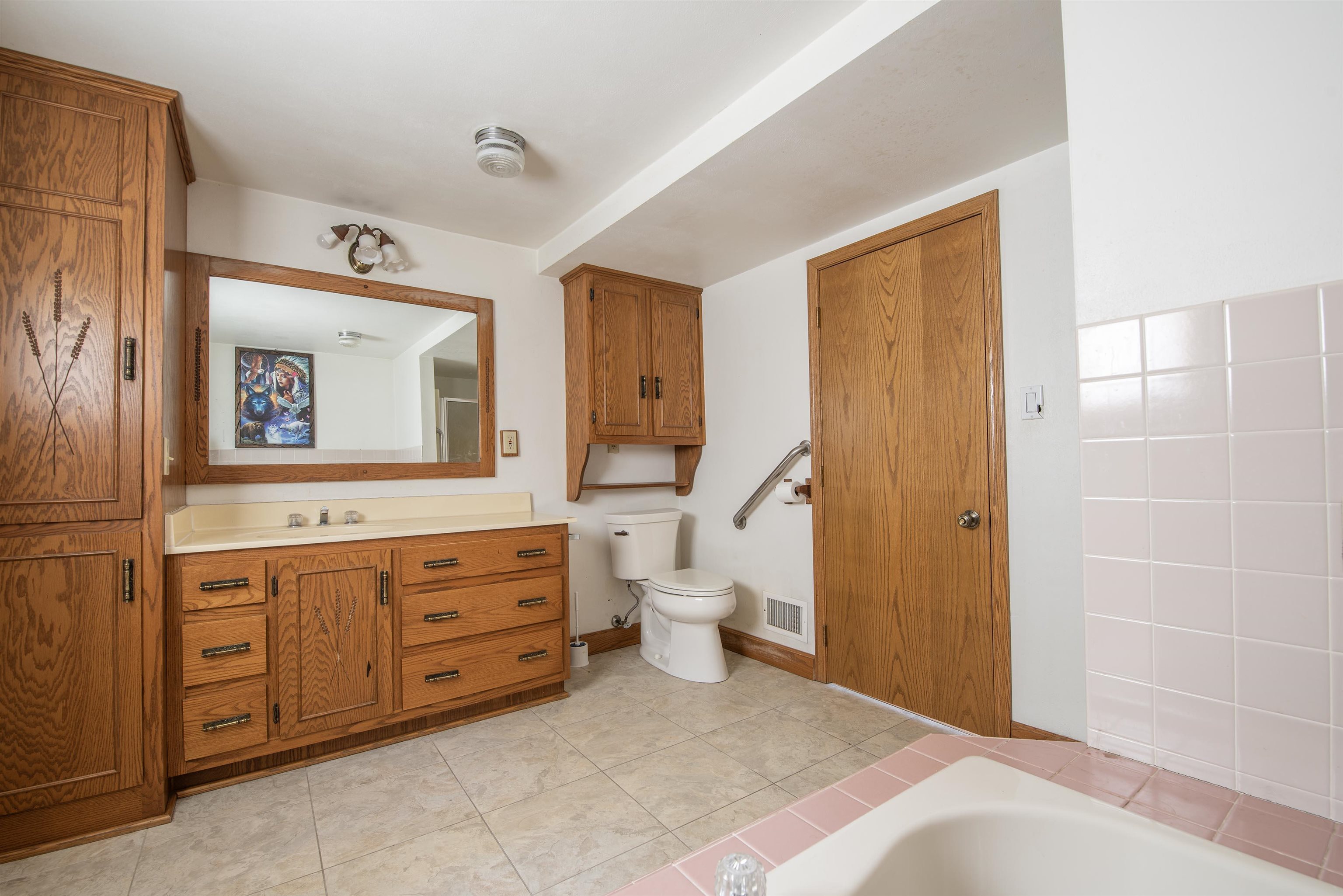 5016 Sth 96 Property Photo 14