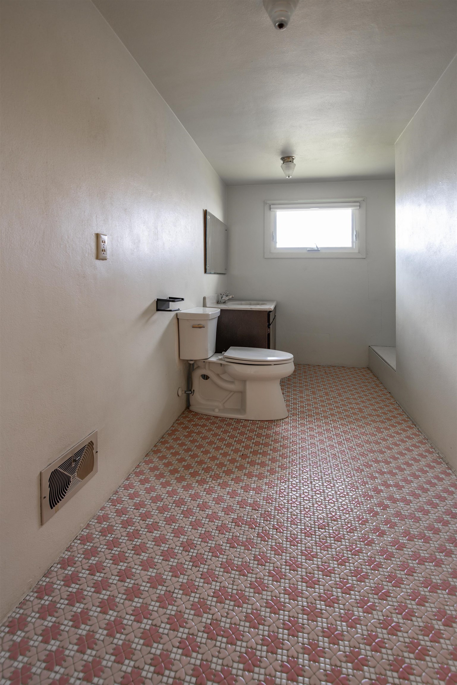 5016 Sth 96 Property Photo 19