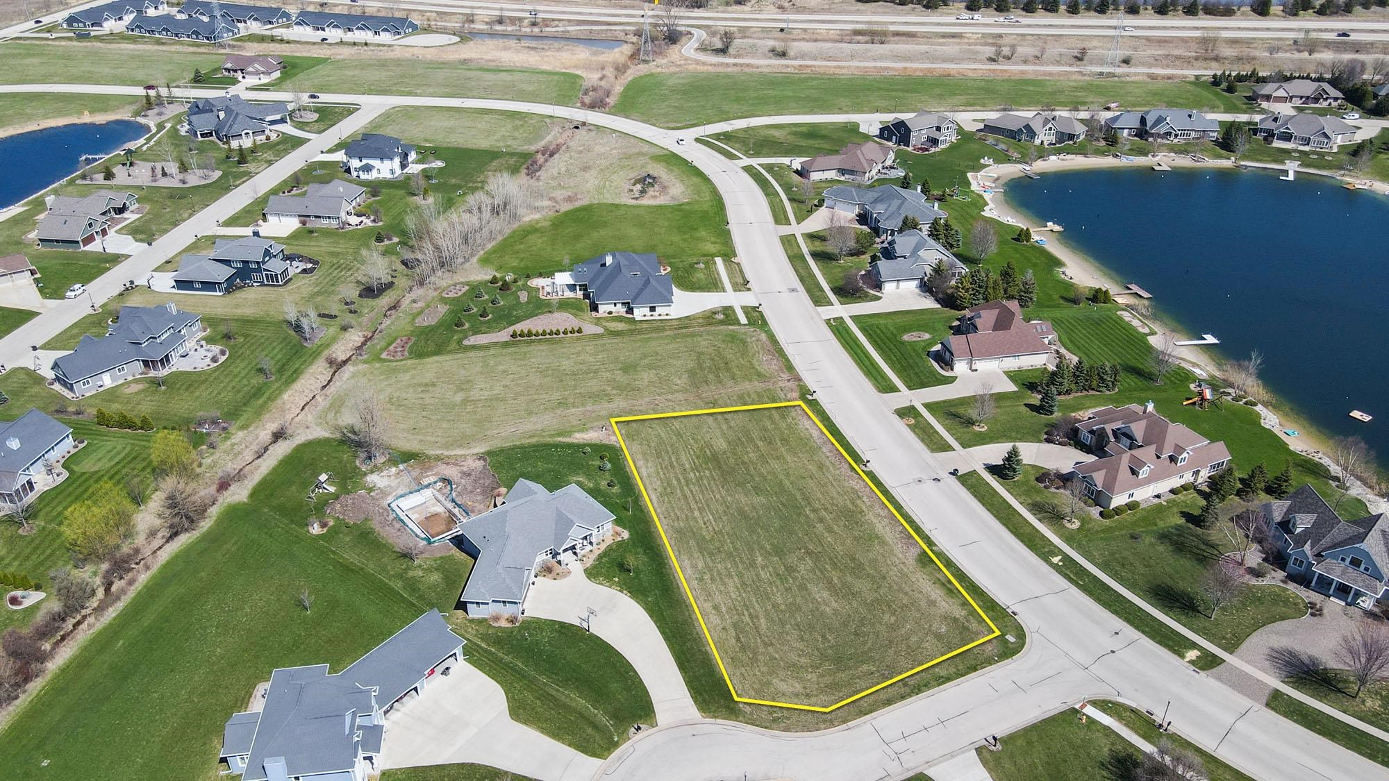 11 Country Lane Court Property Photo 1