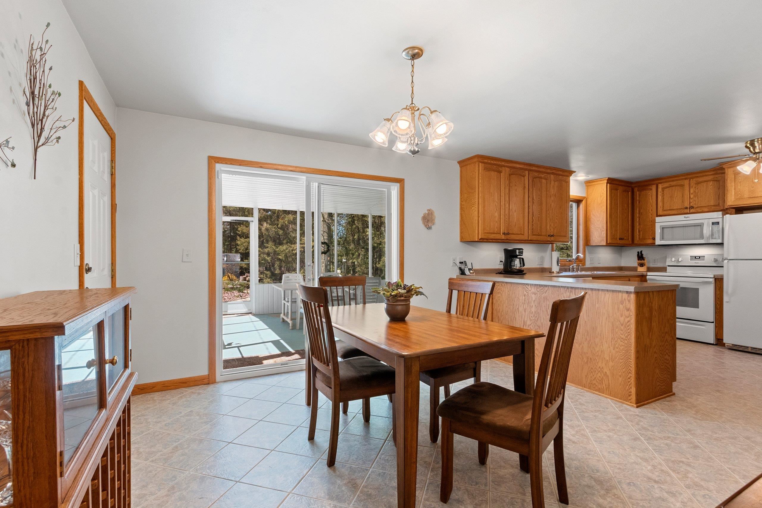 2289 Northwood Road Property Photo 15