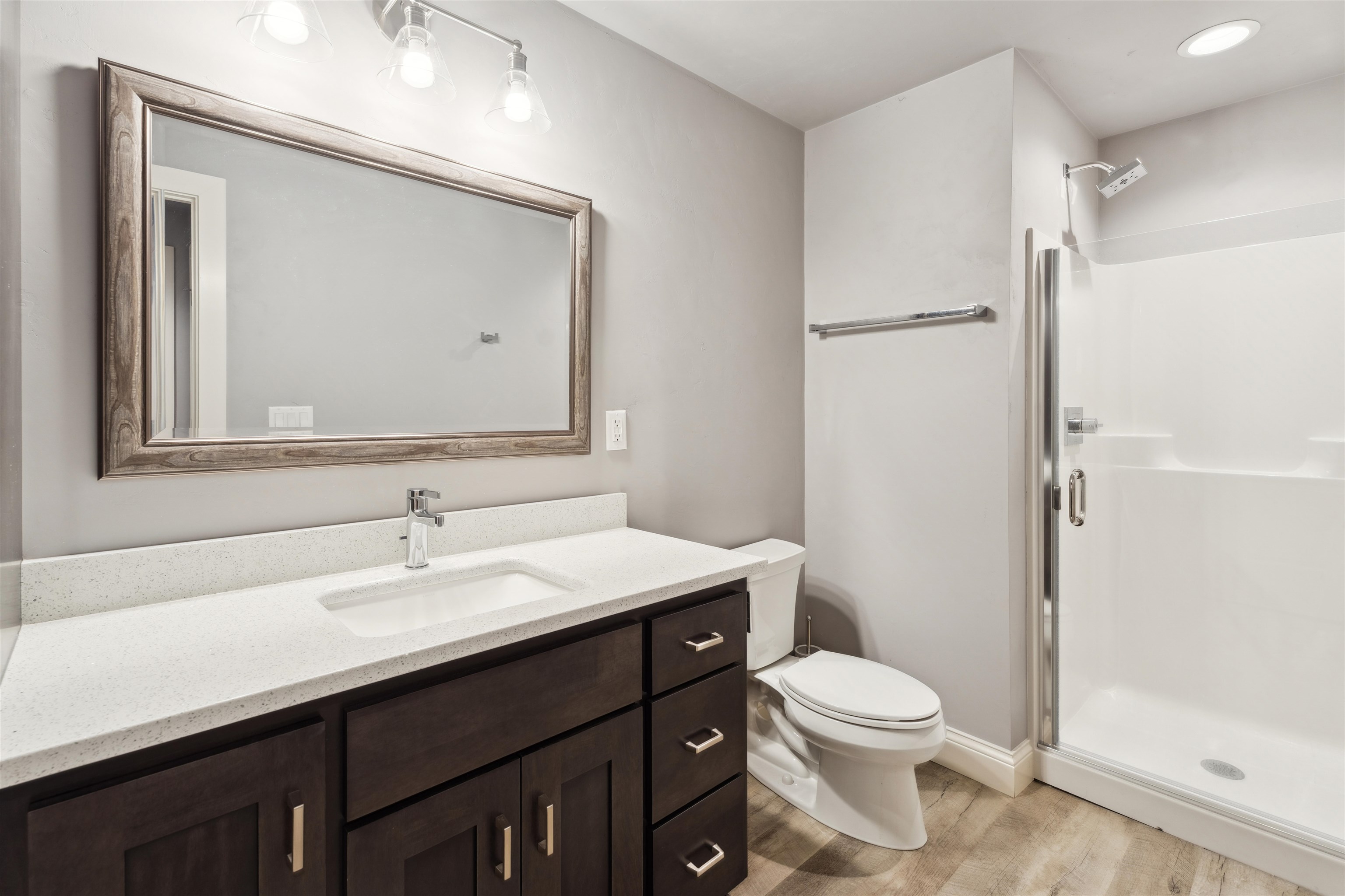 900 Woodcrest Heights Drive Property Photo 36