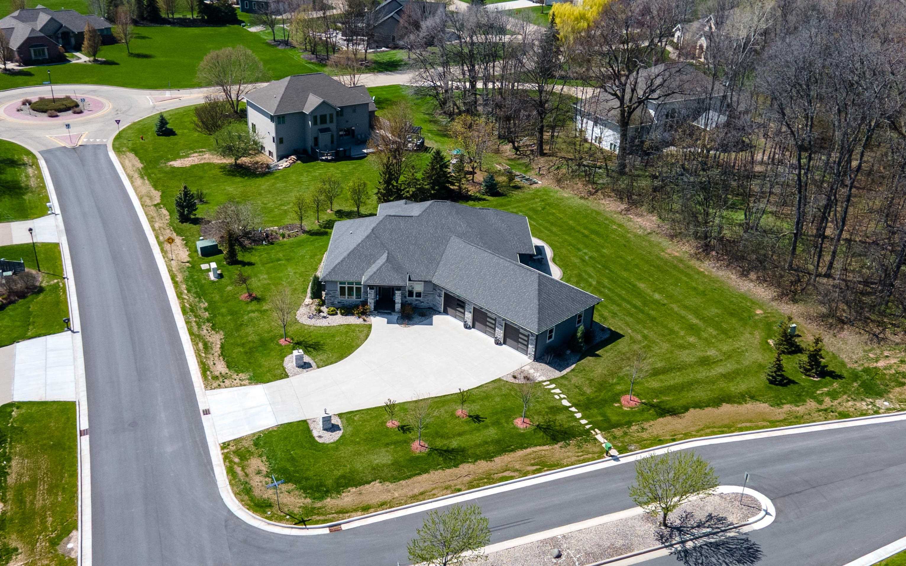 900 Woodcrest Heights Drive Property Photo 42