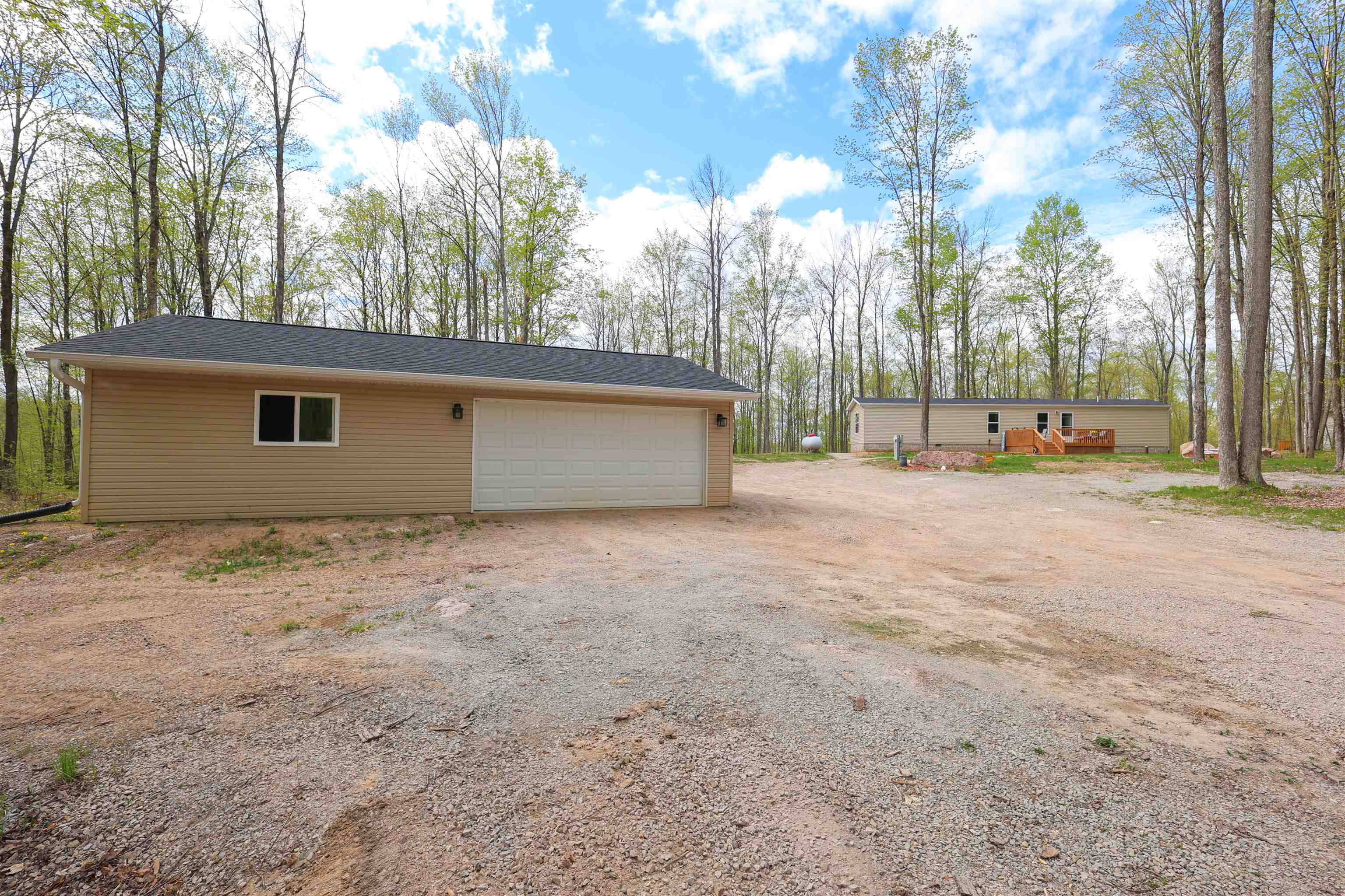 N13325 Harper Road Property Photo 2