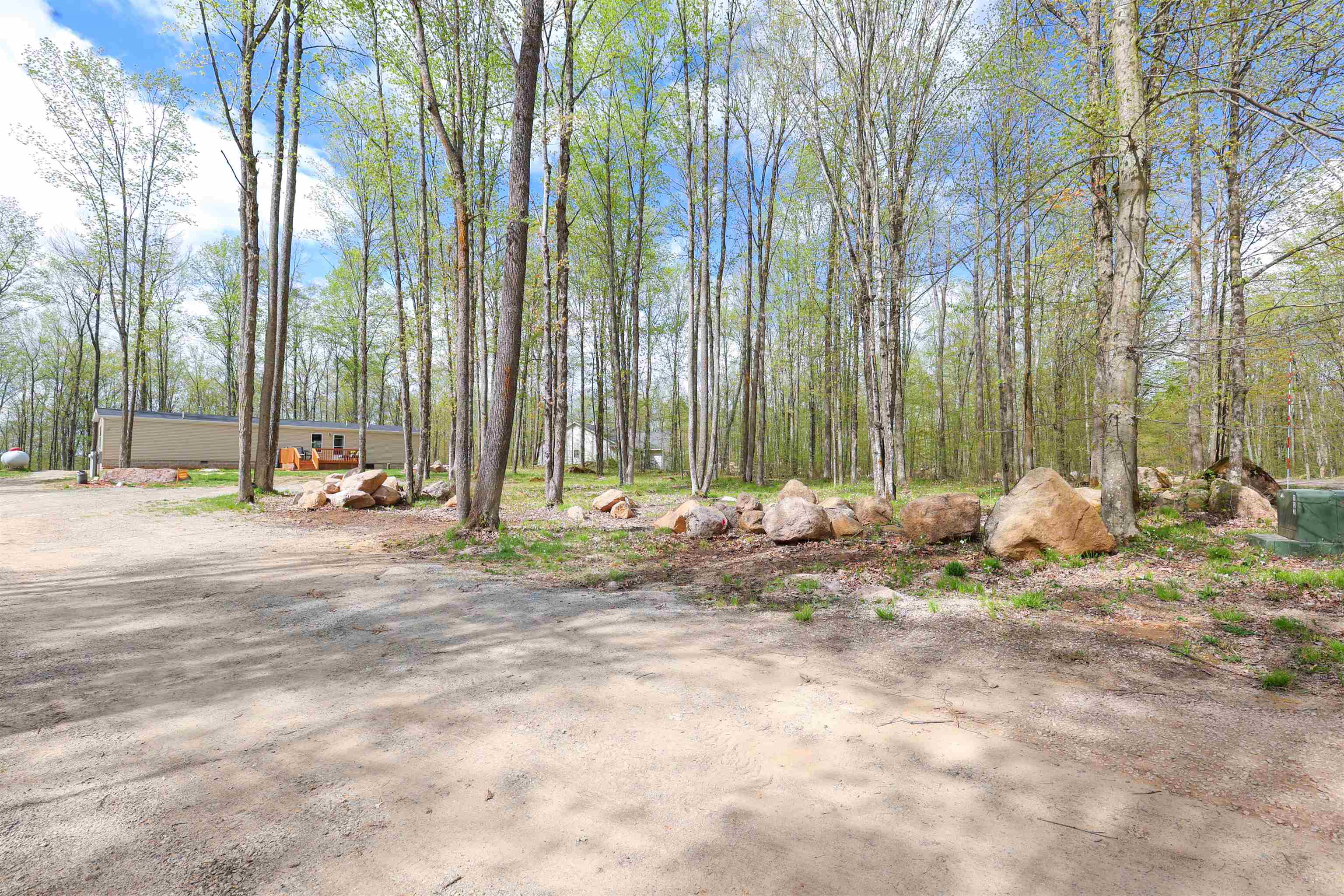 N13325 Harper Road Property Photo 3