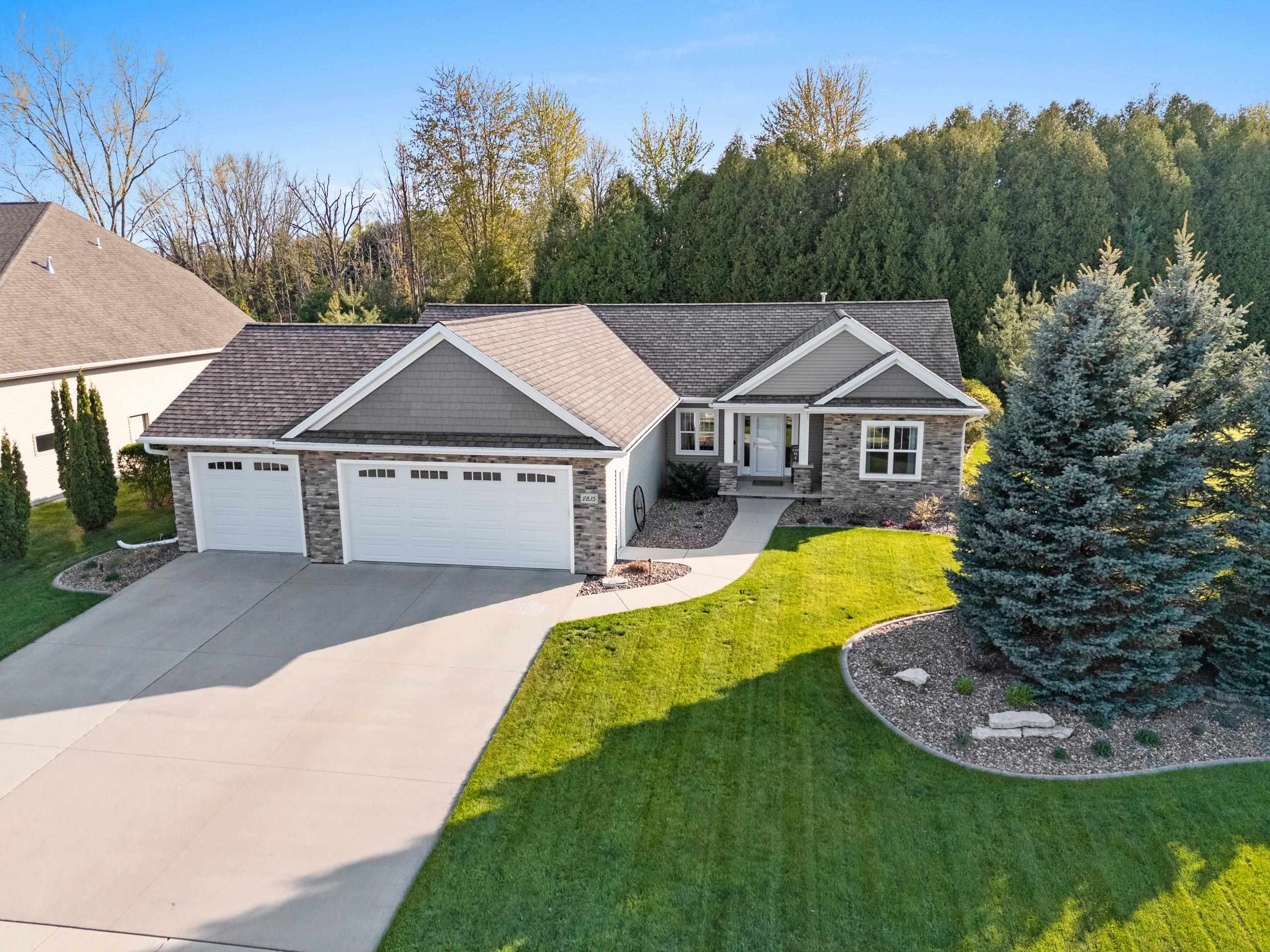 2835 MOOSE CREEK Trail Property Photo 1