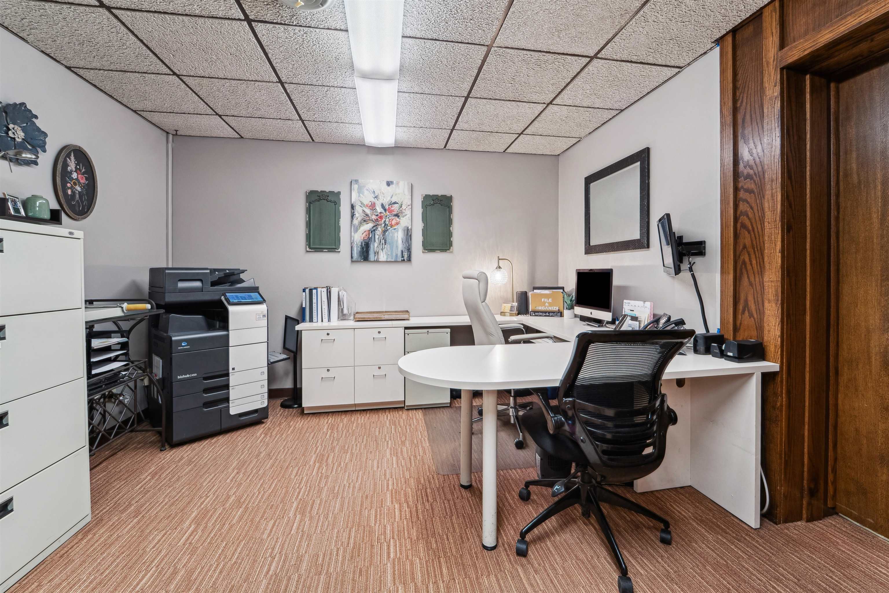 2720 N Kesting Court Property Photo 7