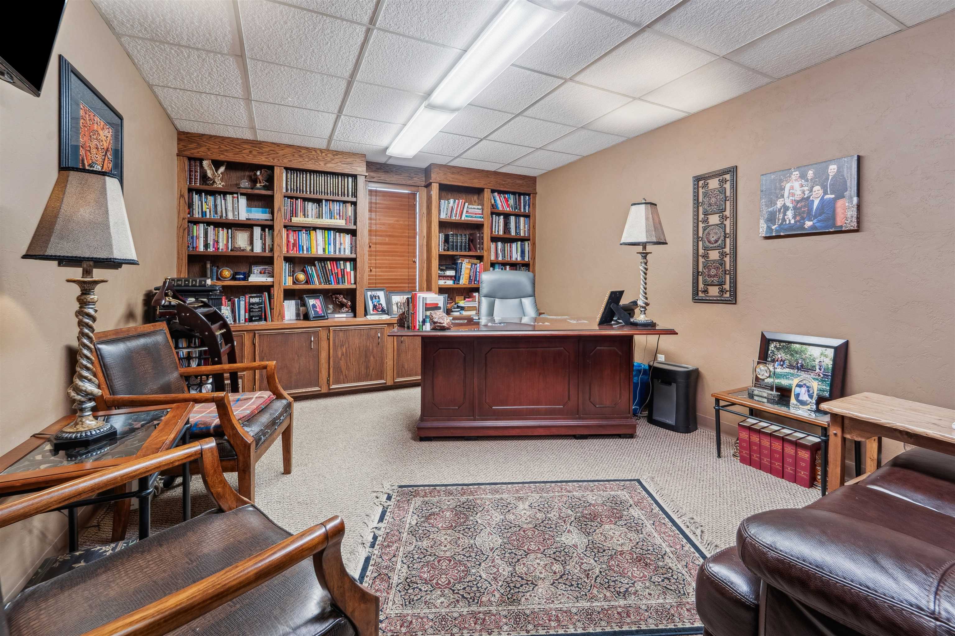 2720 N Kesting Court Property Photo 11