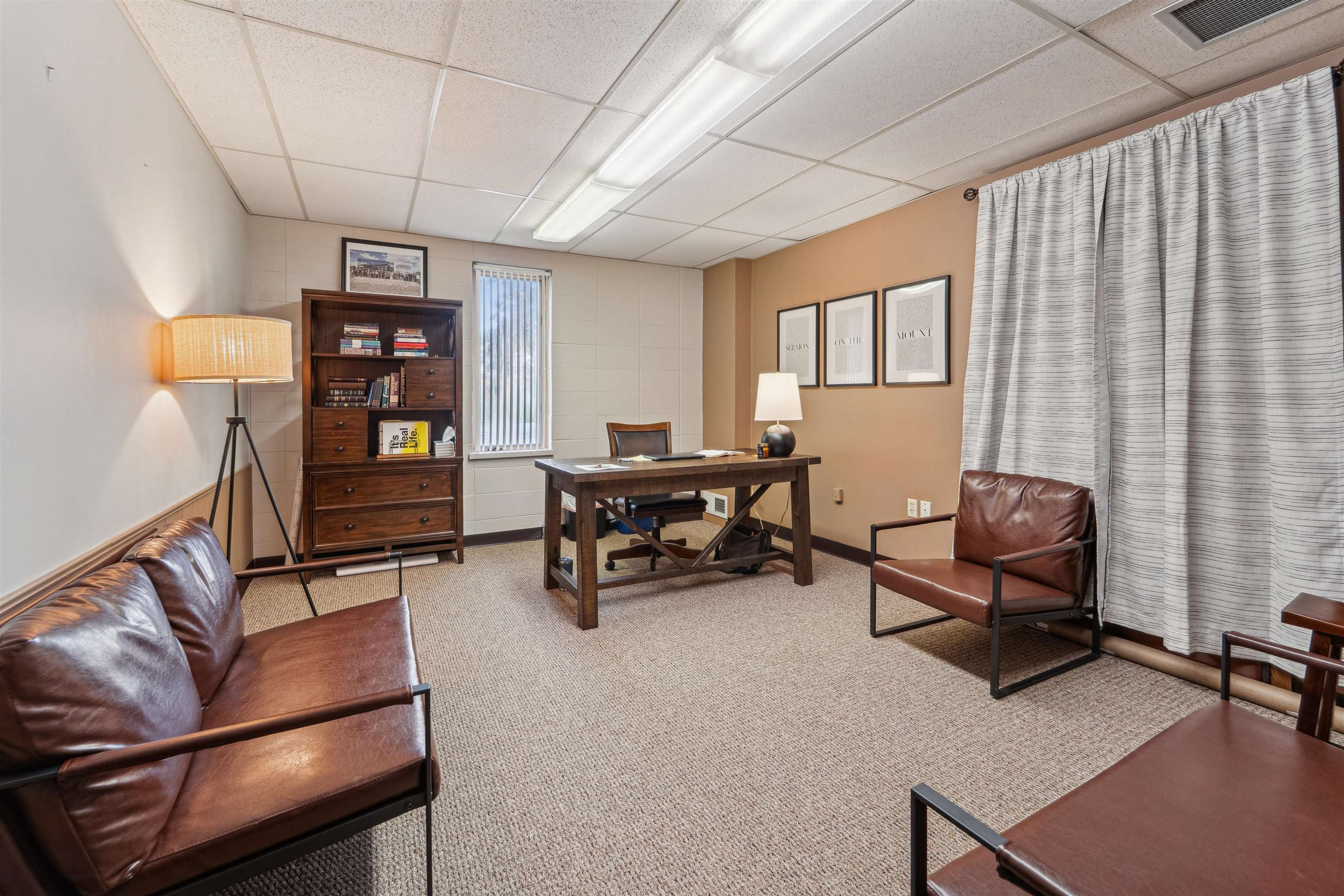 2720 N Kesting Court Property Photo 13