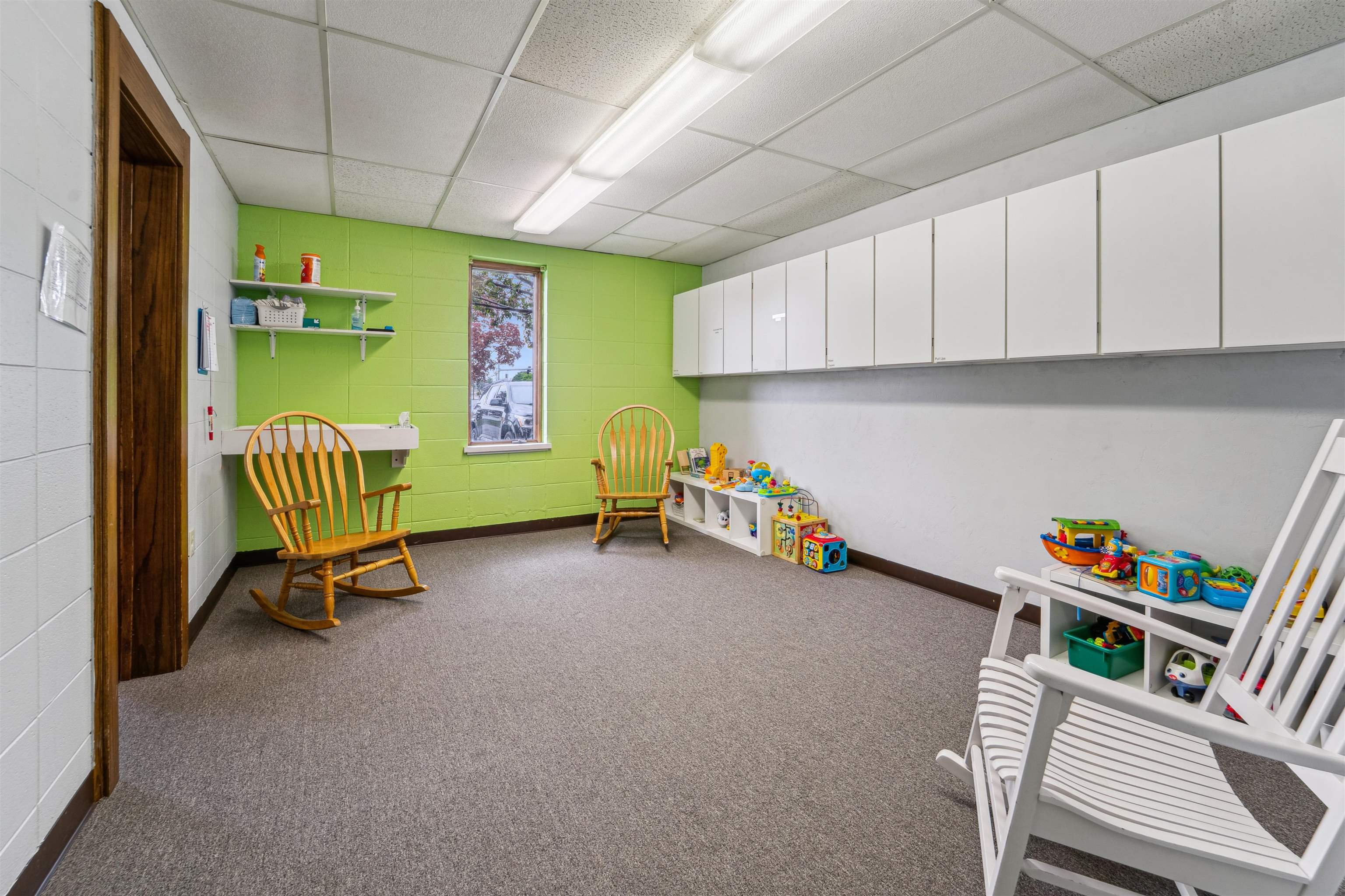 2720 N Kesting Court Property Photo 23