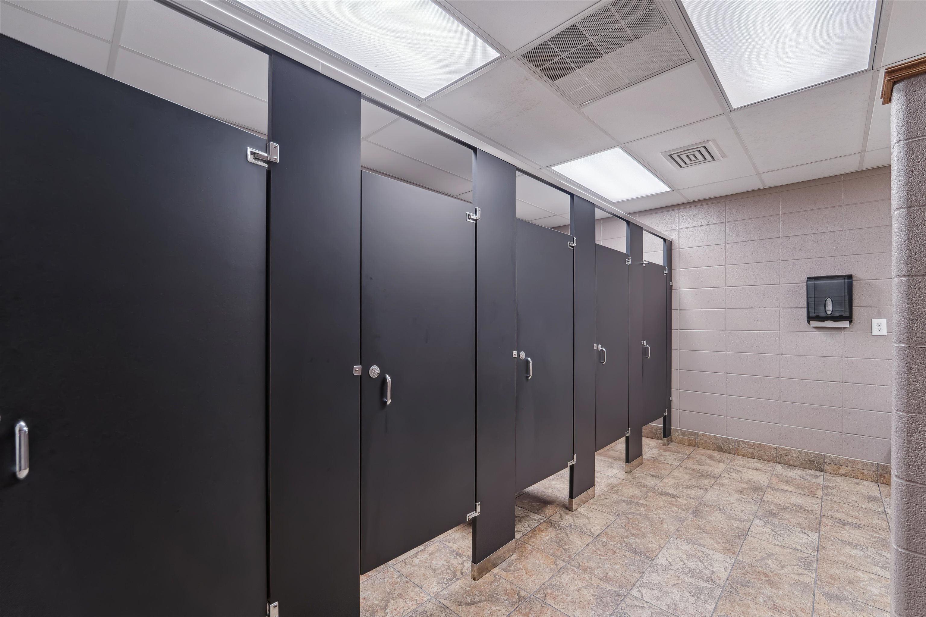 2720 N Kesting Court Property Photo 38