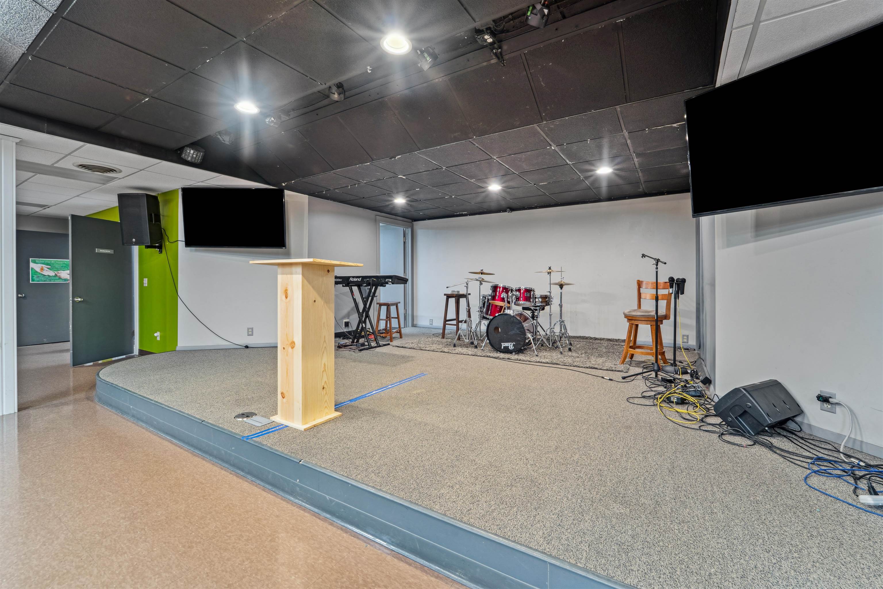 2720 N Kesting Court Property Photo 48