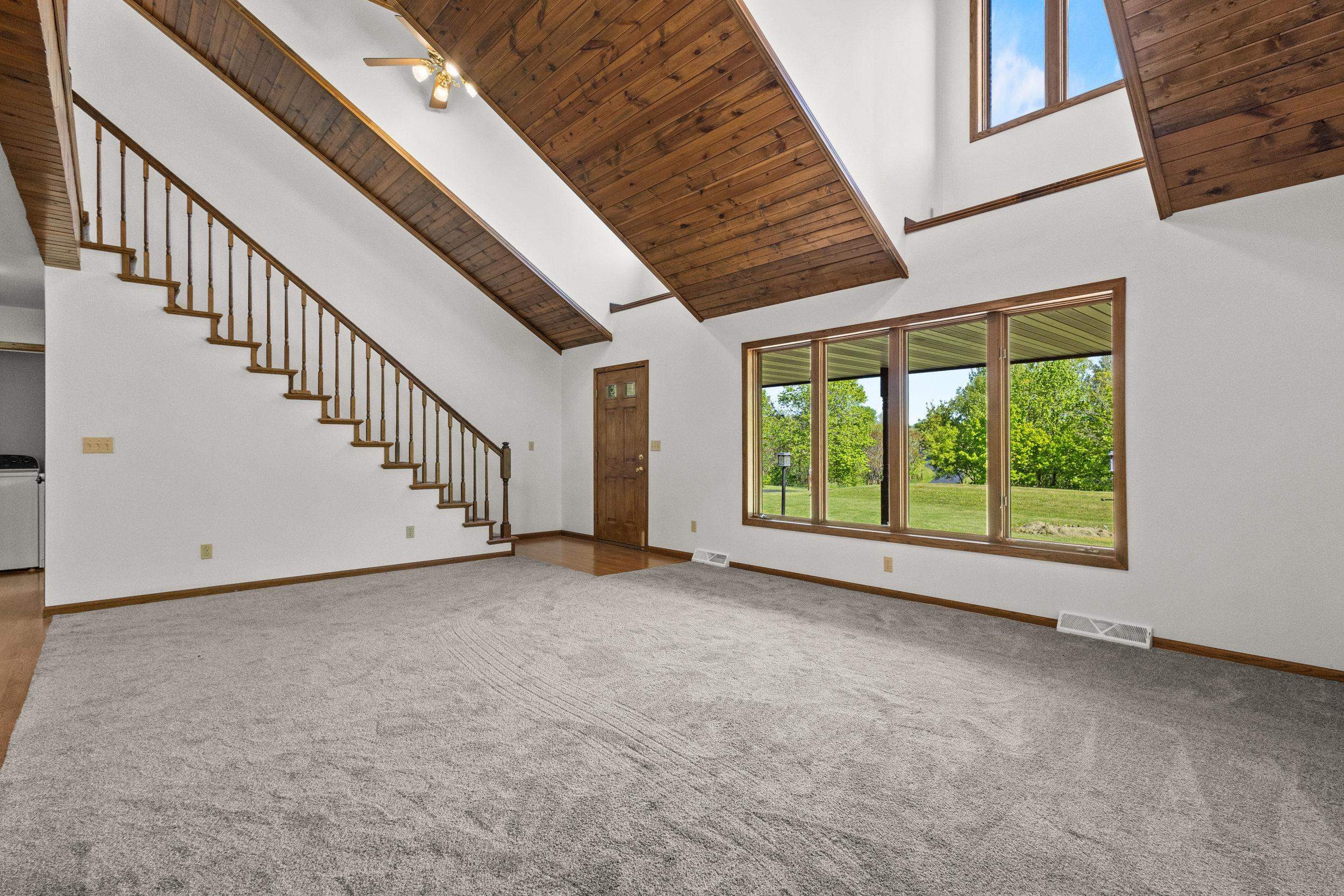5804 North Avenue Property Photo 14