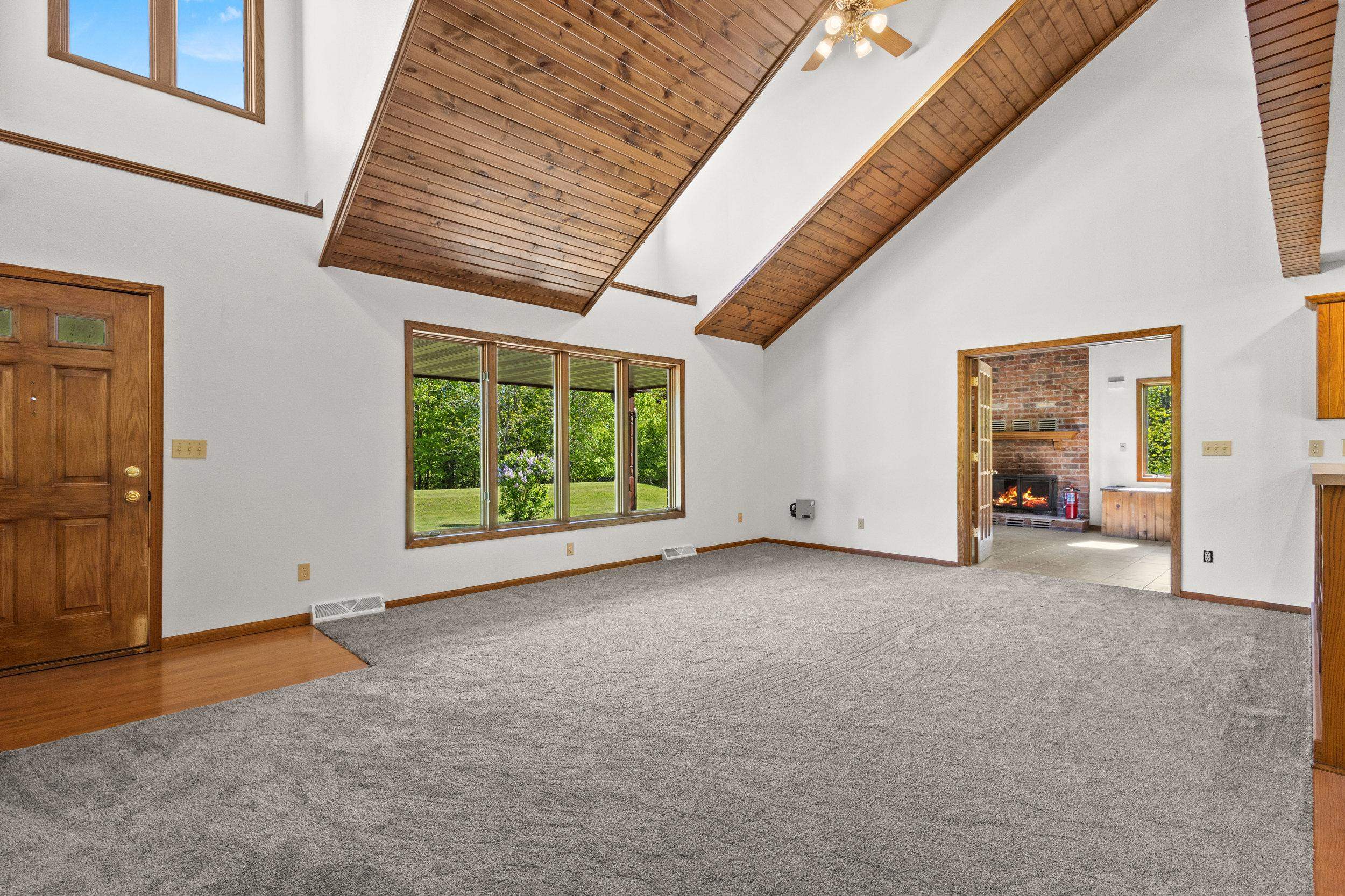 5804 North Avenue Property Photo 15