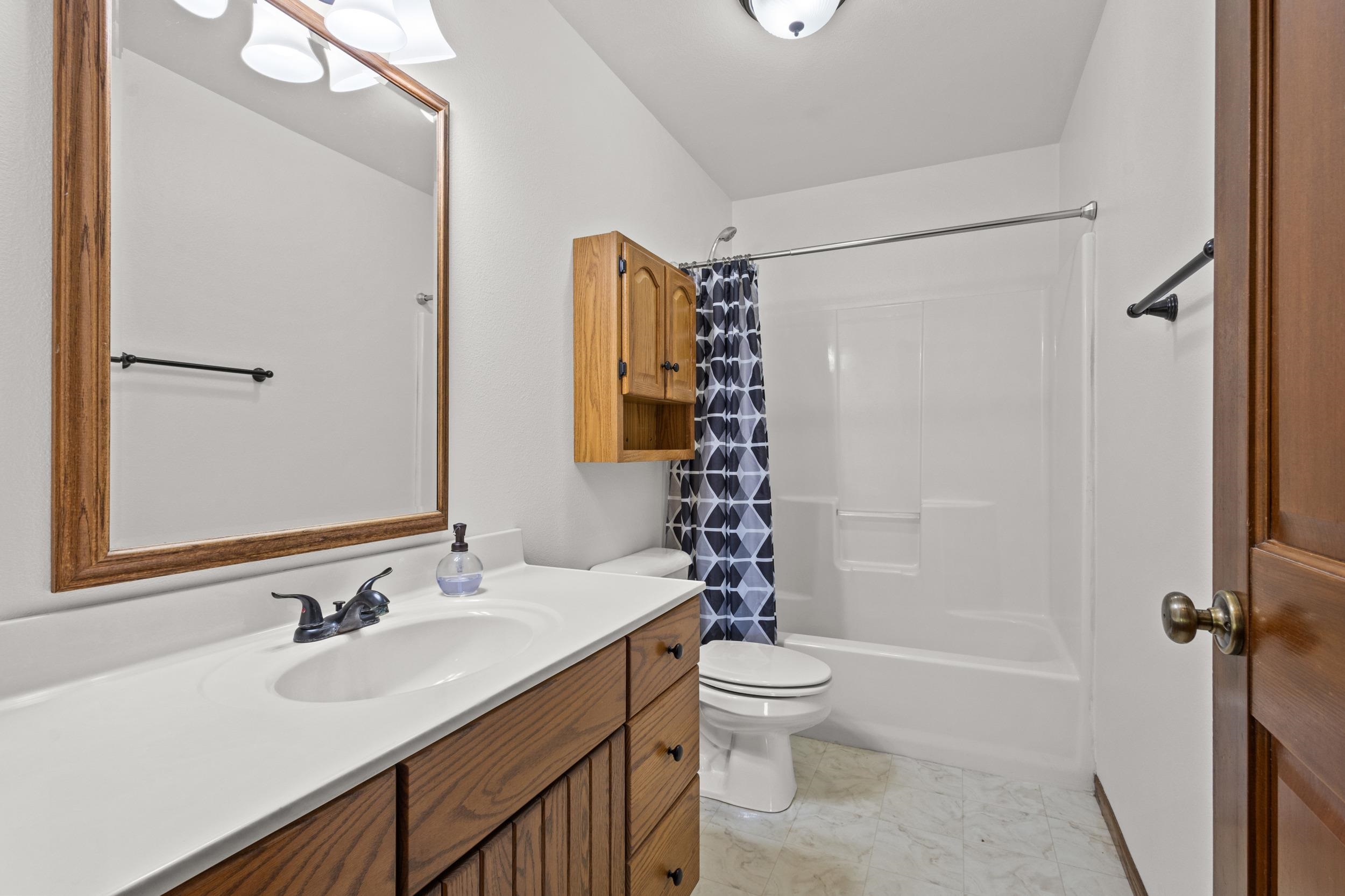 5804 North Avenue Property Photo 31