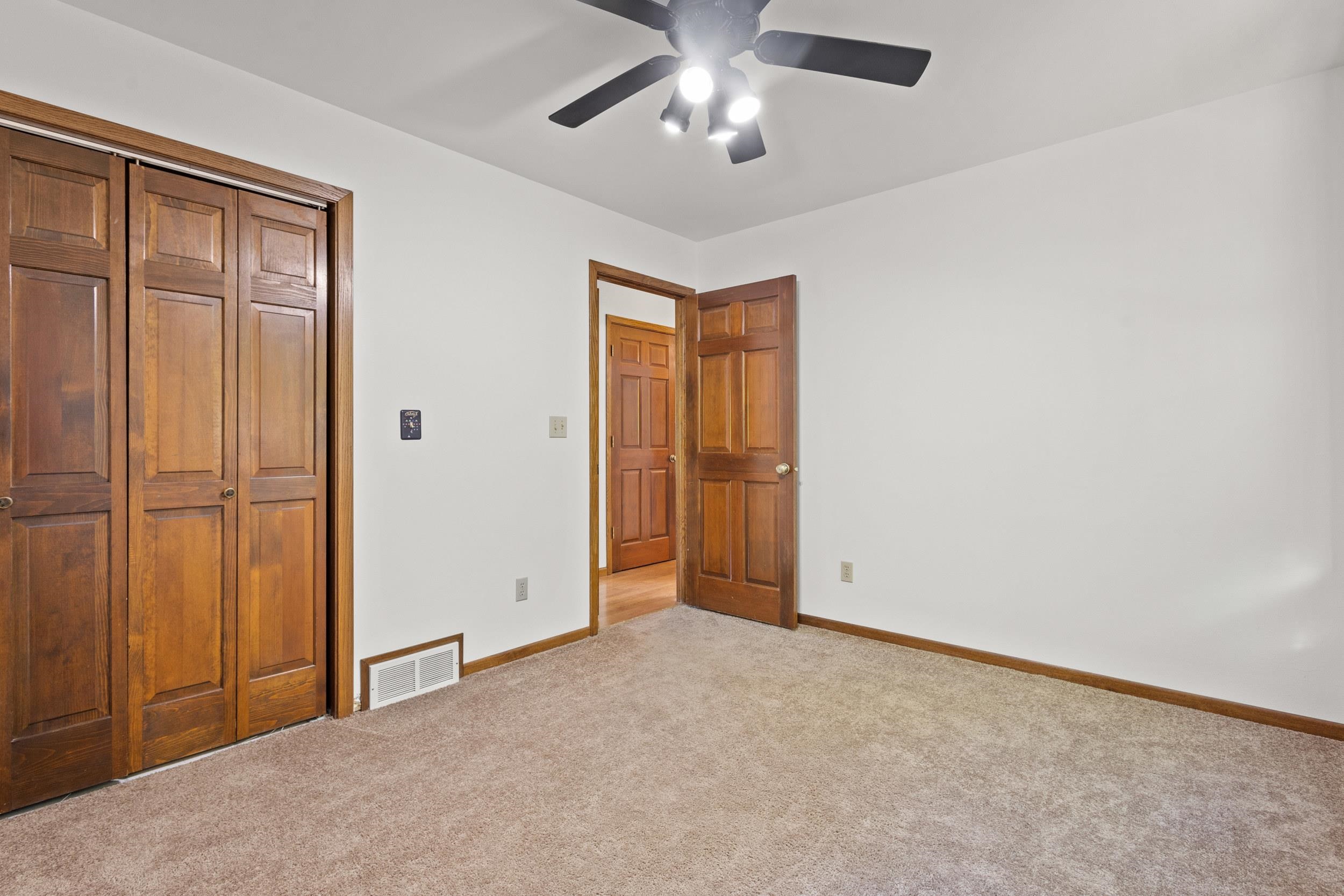 5804 North Avenue Property Photo 33