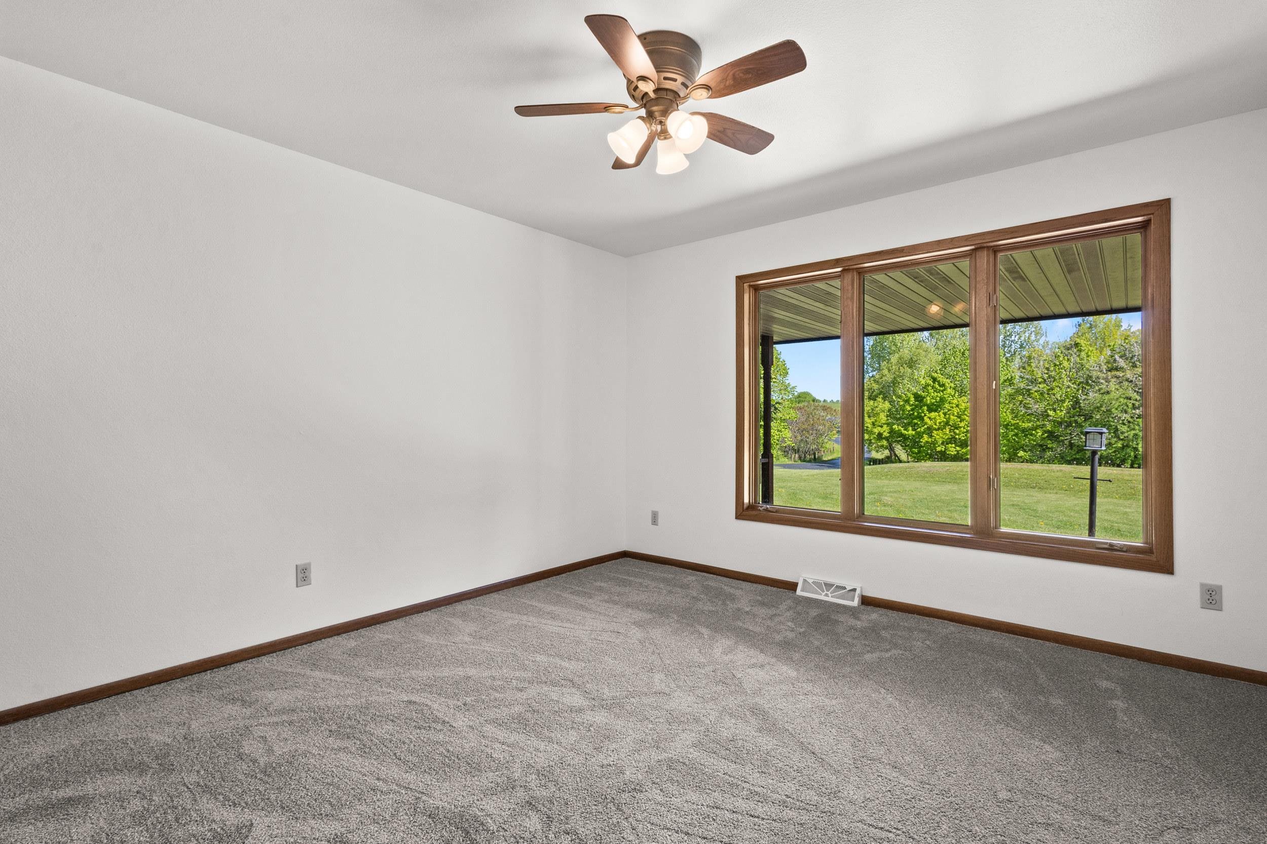 5804 North Avenue Property Photo 35