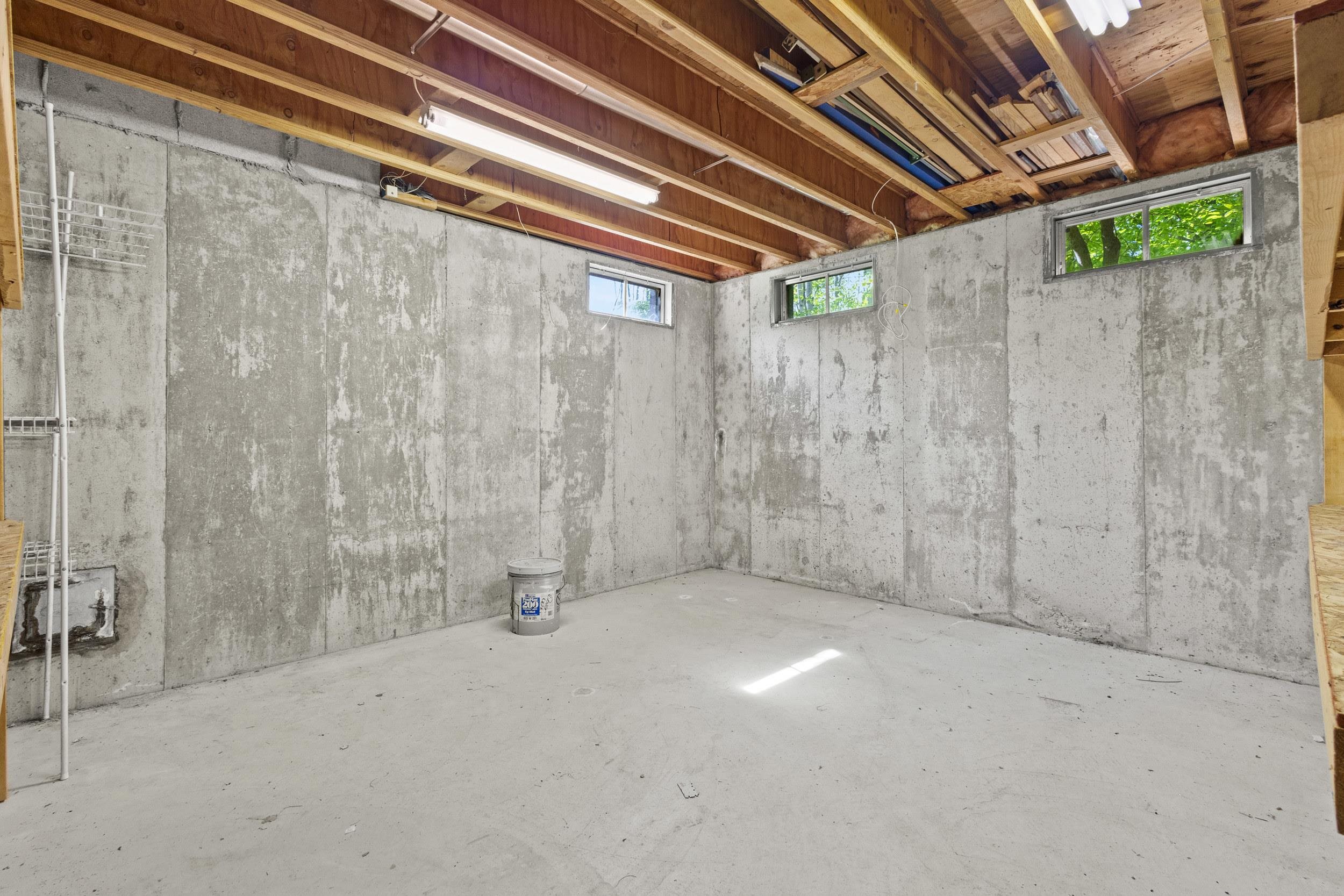 5804 North Avenue Property Photo 48