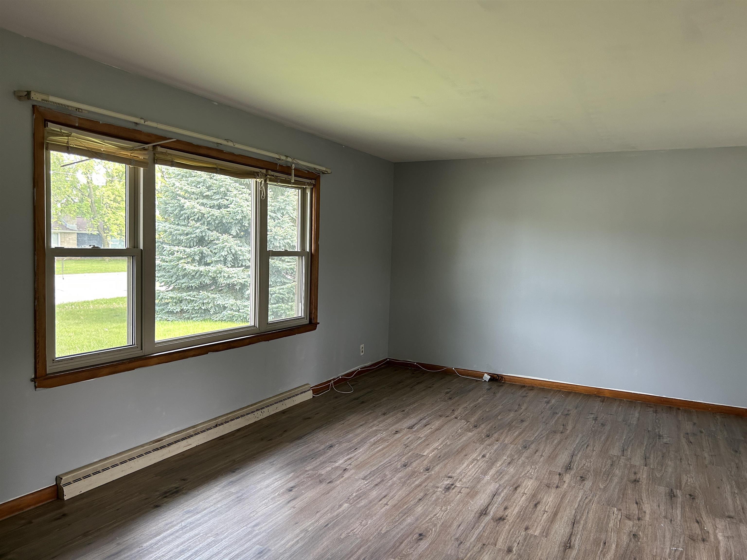 965 Appleton Road Property Photo 6