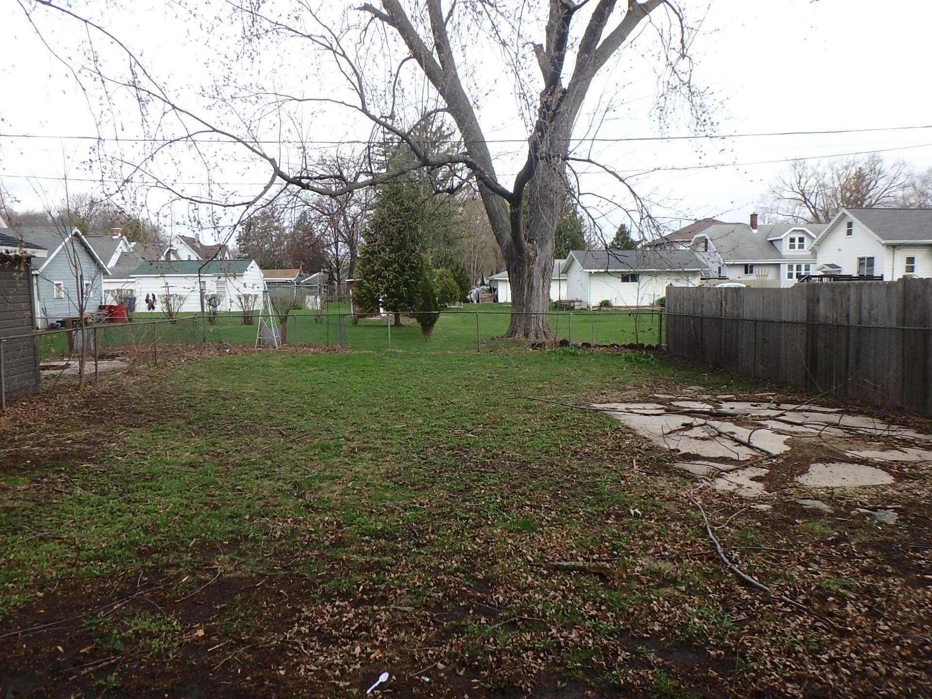 515 Vroman Street Property Photo 11