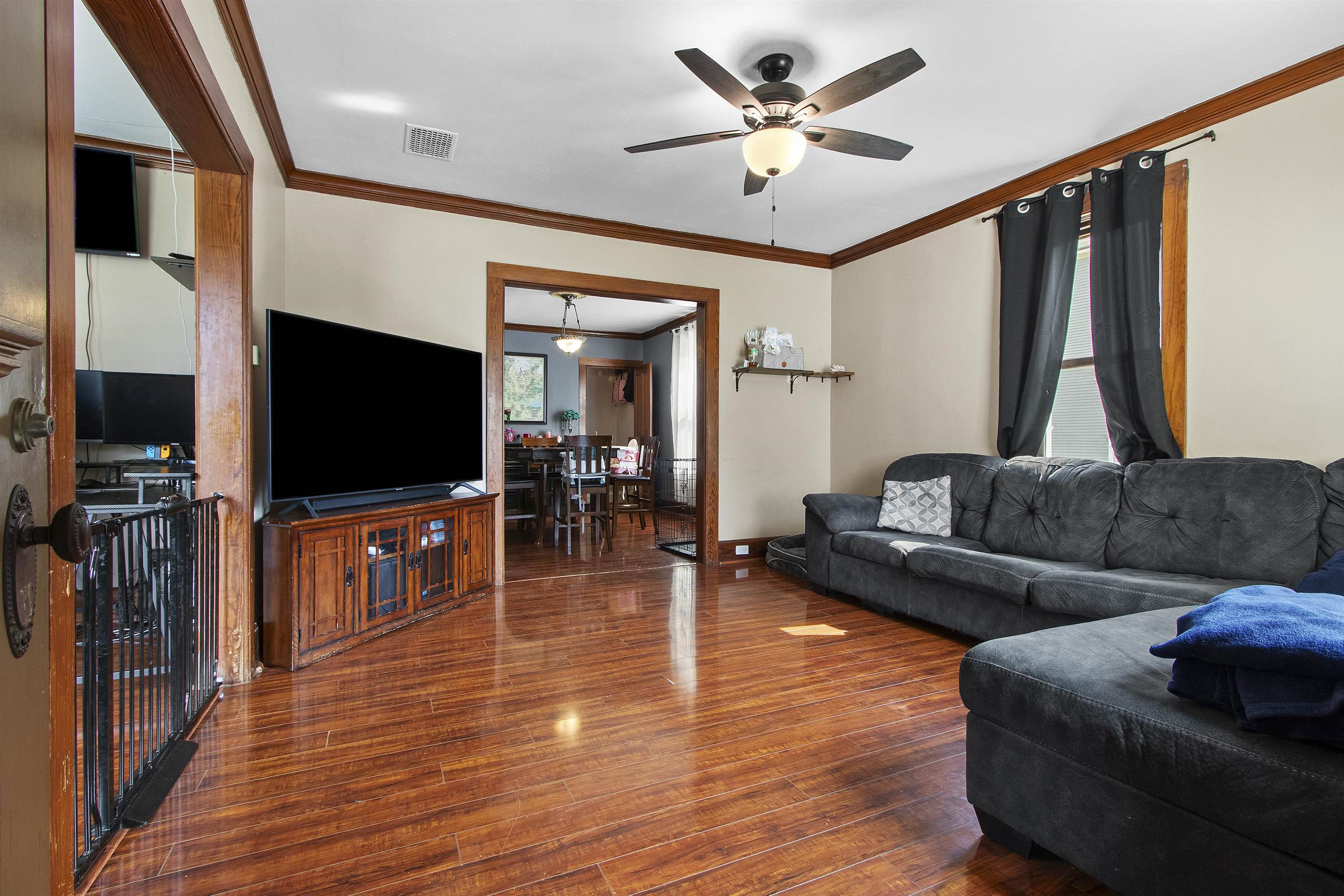 124 Park Street Property Photo 4