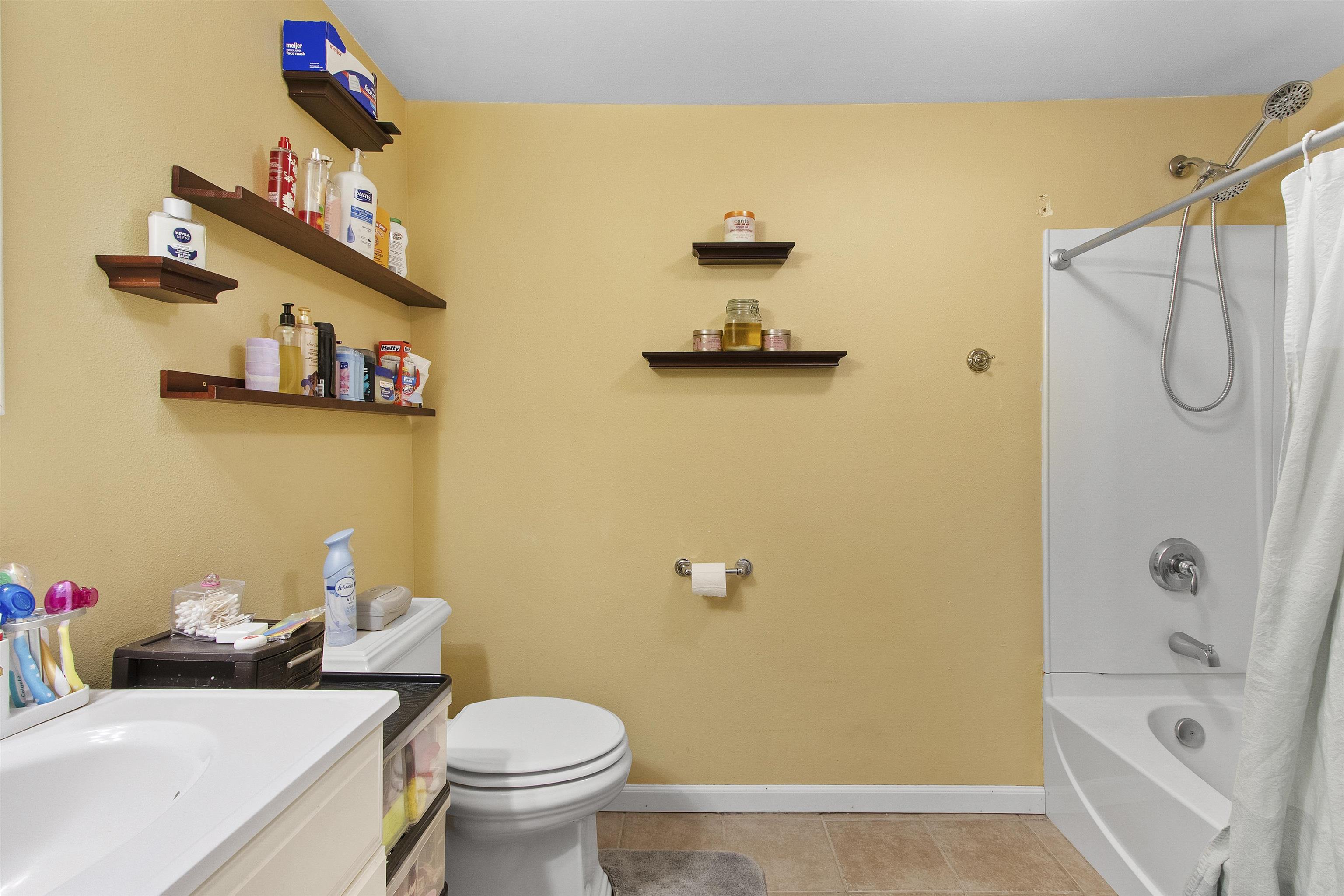 124 Park Street Property Photo 22