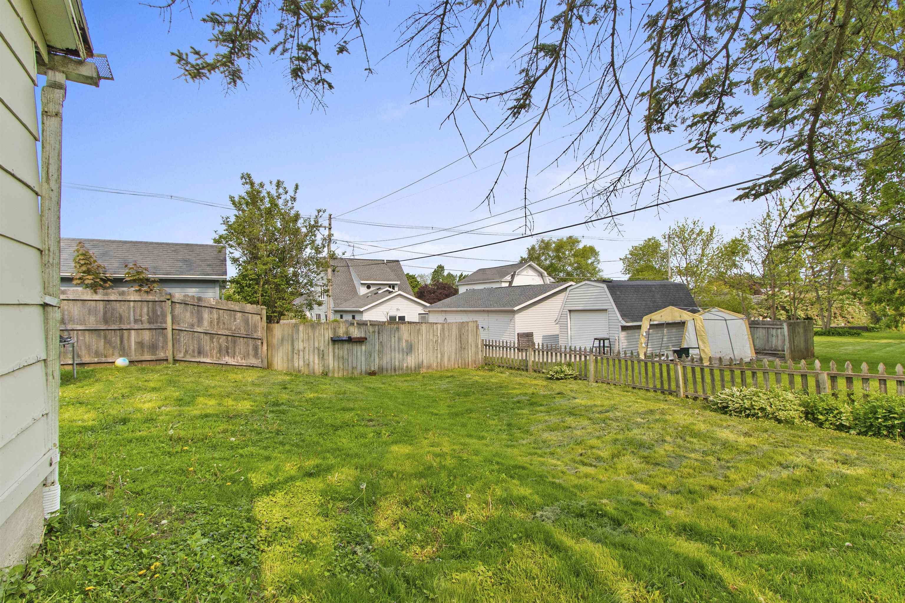 124 Park Street Property Photo 35