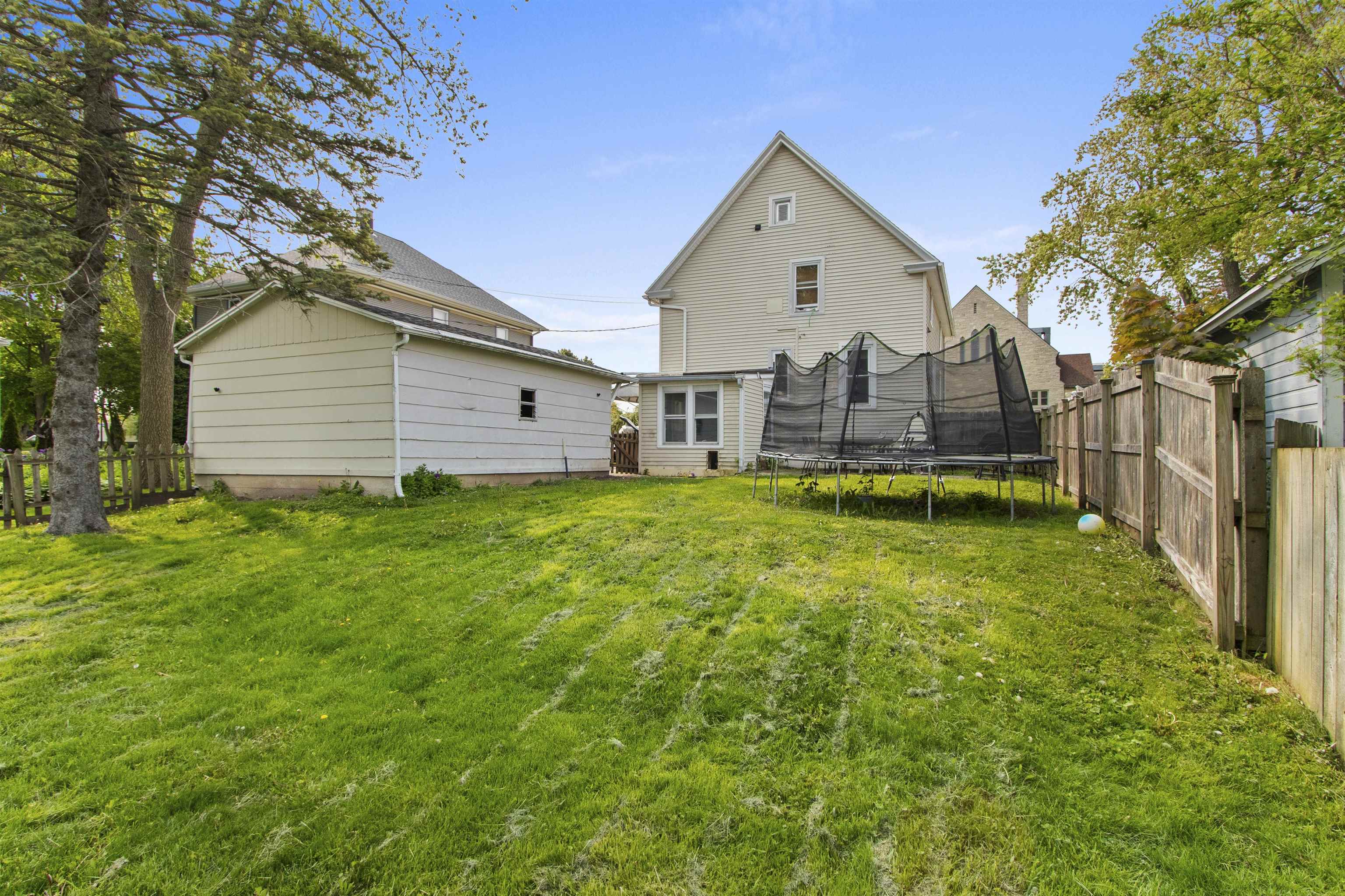 124 Park Street Property Photo 36
