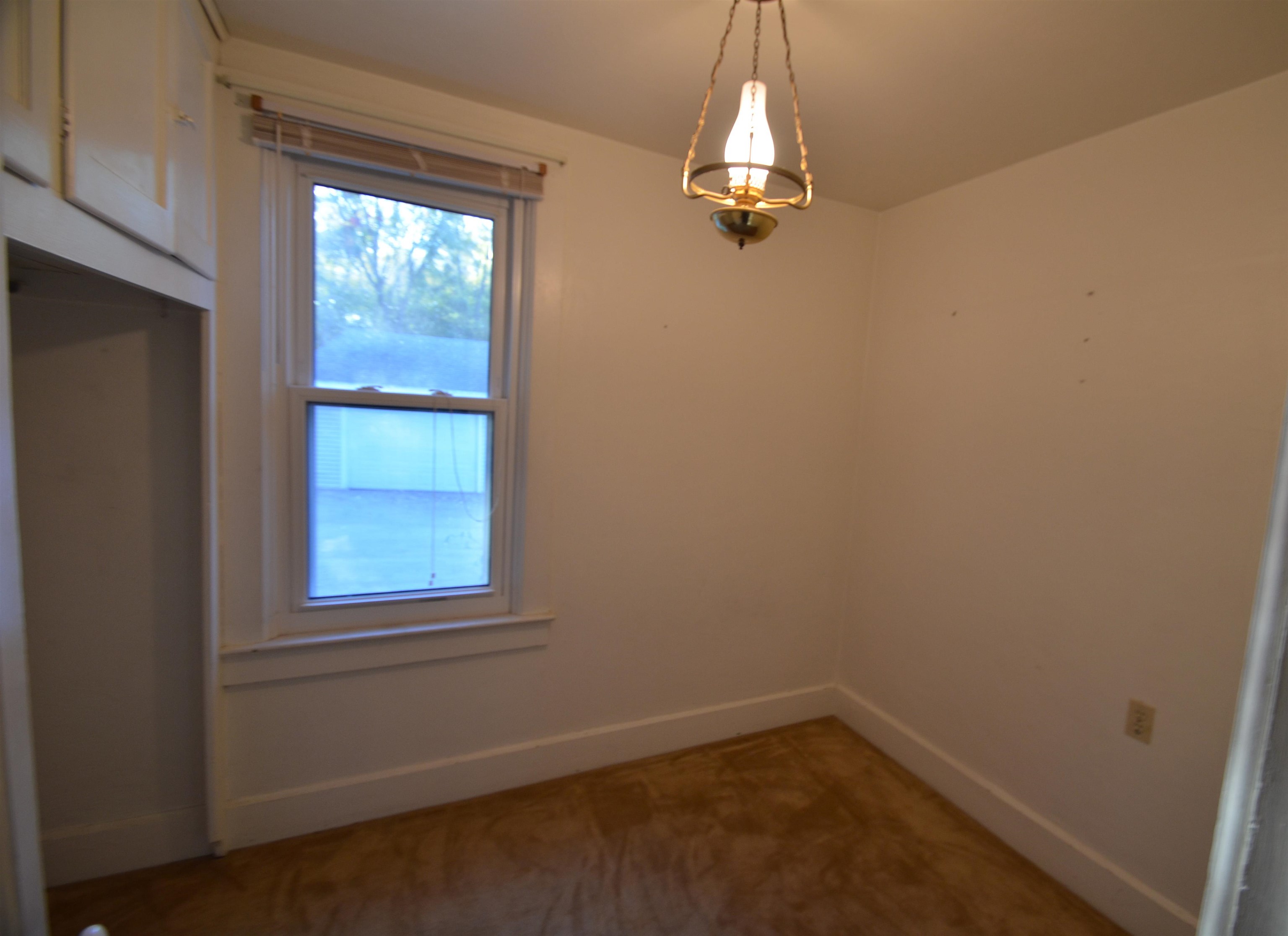 2553 Deckner Avenue Property Photo 15