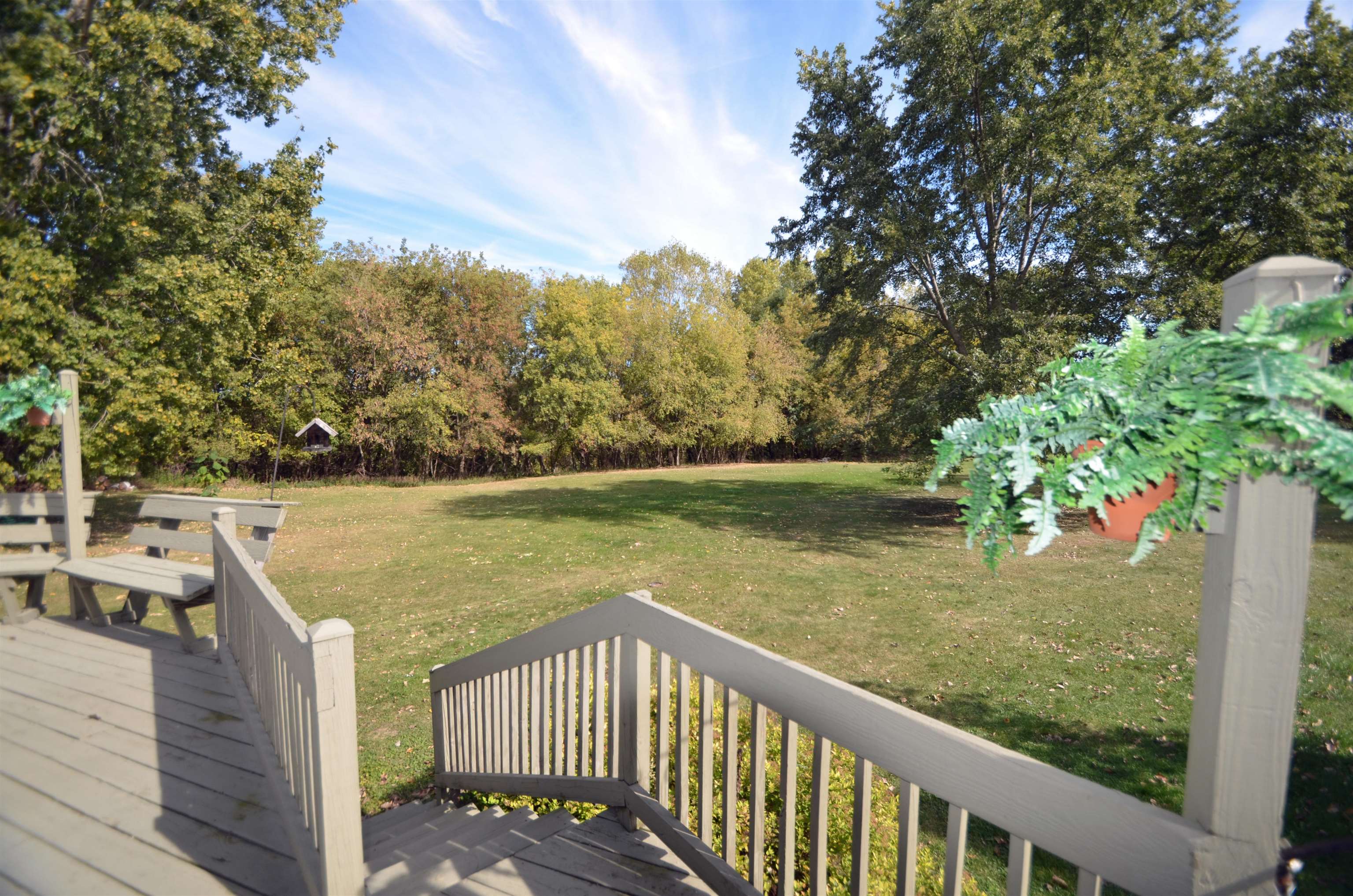 2553 Deckner Avenue Property Photo 24